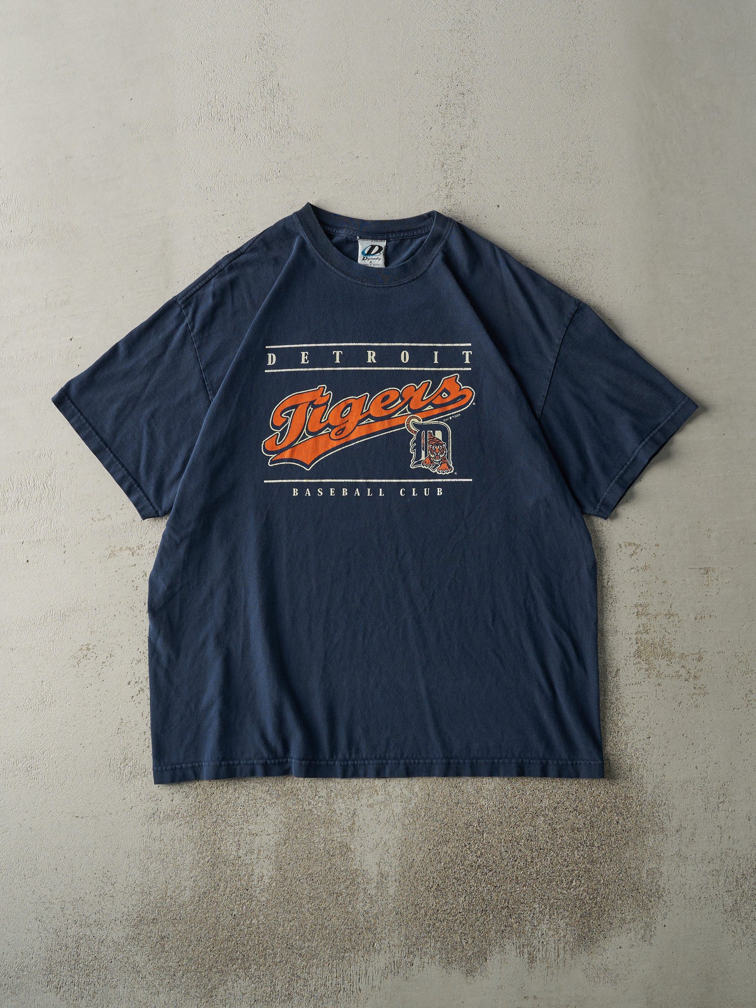 Vintage 04' Navy Blue Detroit Tigers Tee (L/XL)