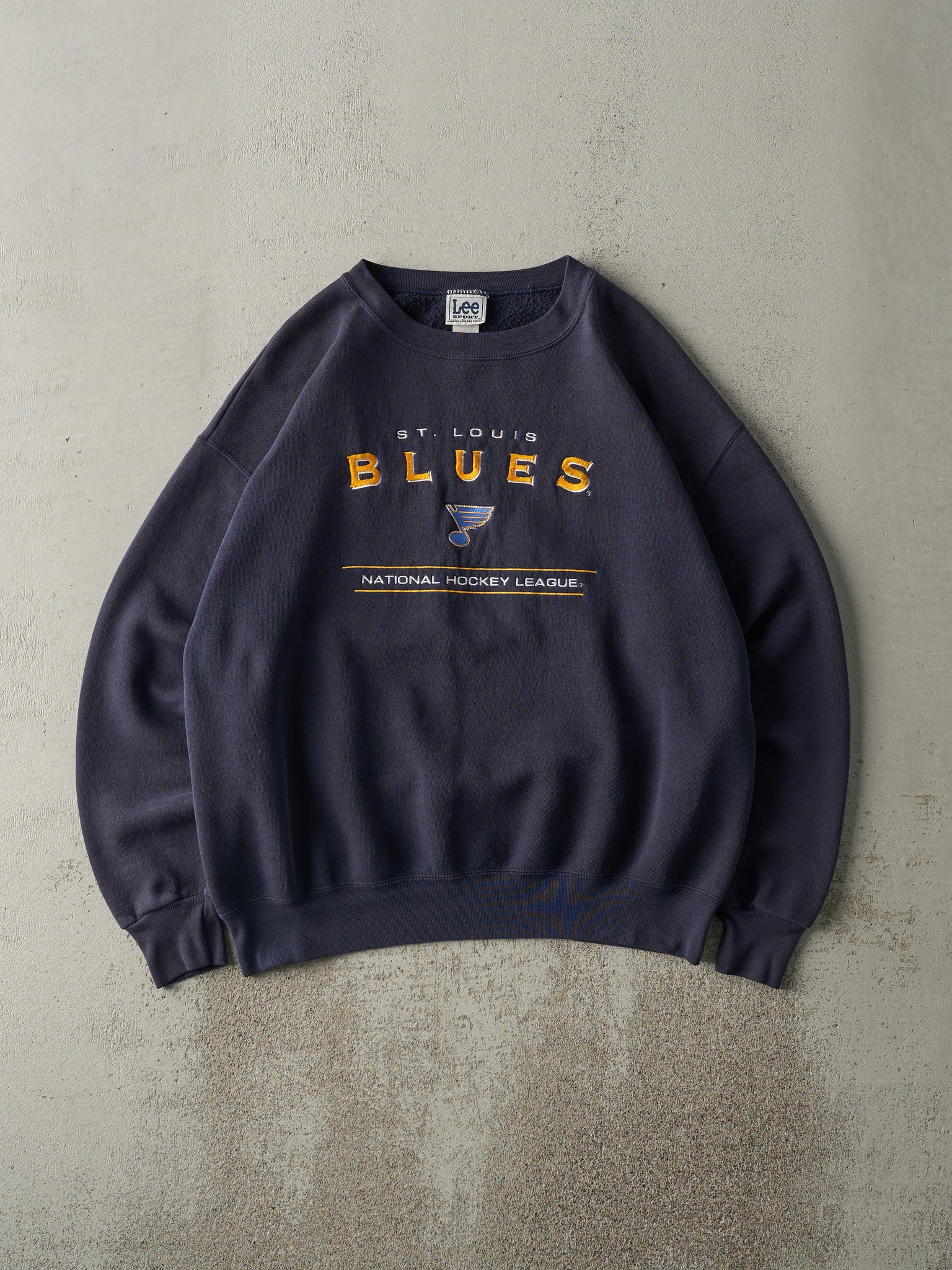 Vintage 90s Navy Blue Embroidered St. Louis Blues Crewneck (L)