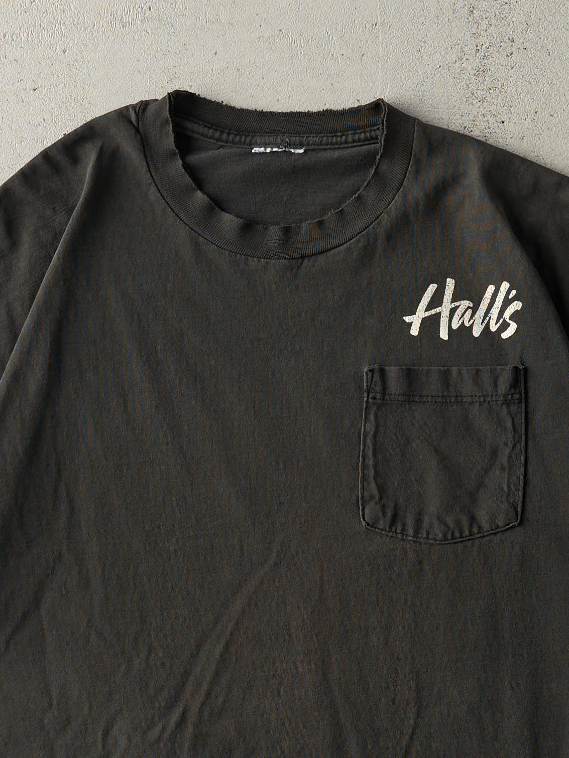 Vintage Y2K Black Hall's Pocket Tee (L)