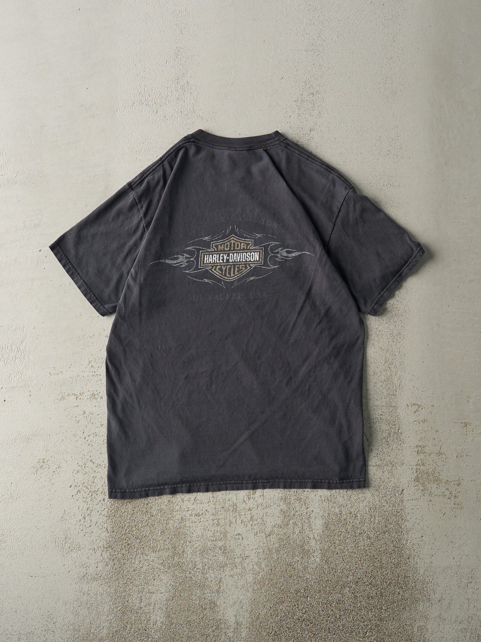 Vintage Y2K Black Milwaukee Harley Davidson Tee (M)