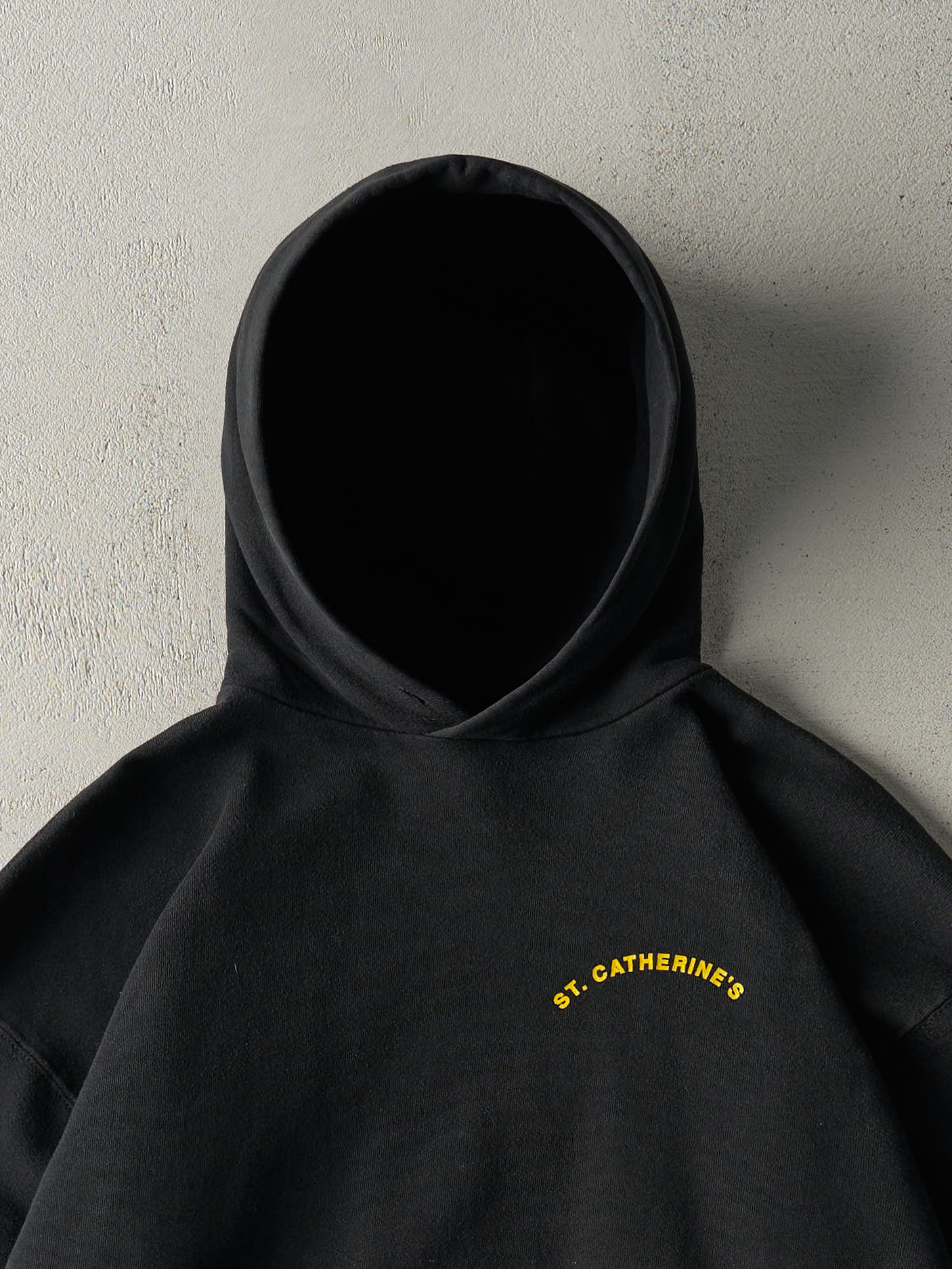 Vintage 90s Black St. Catherines Russell Athletic Hoodie (L)