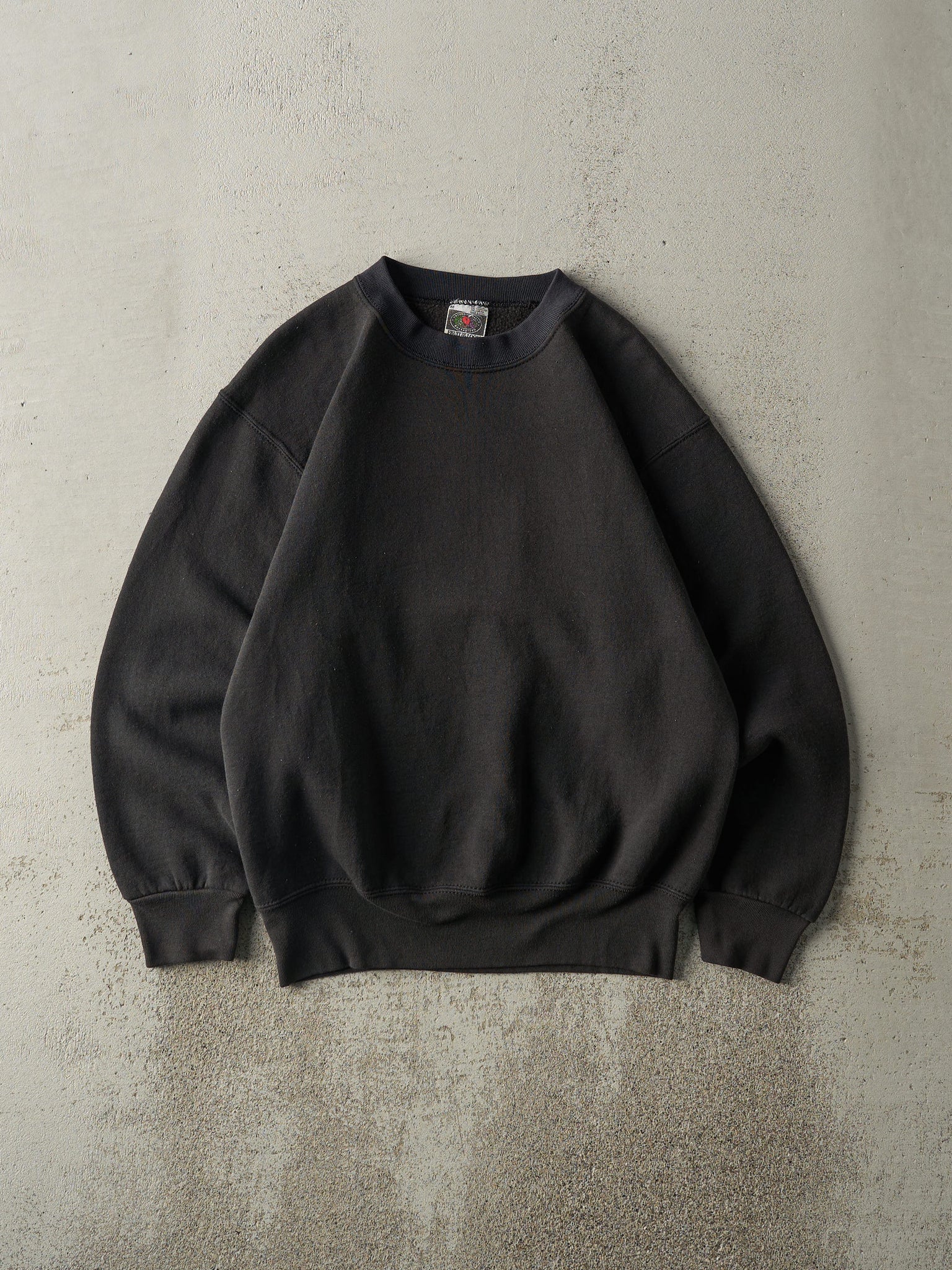 Vintage 90s Faded Black Blank Crewneck (M)