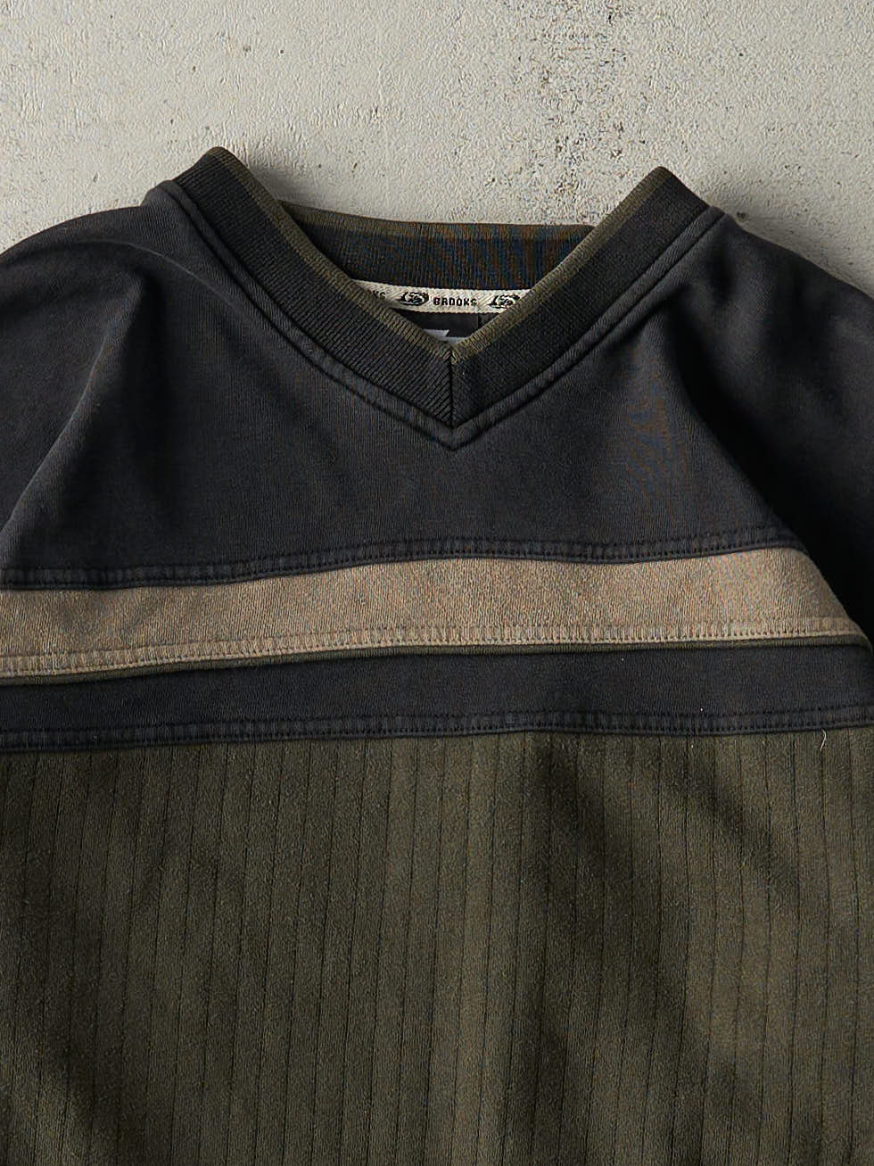 Vintage Y2K Green, Black & Beige Brooks Crewneck (M/L)