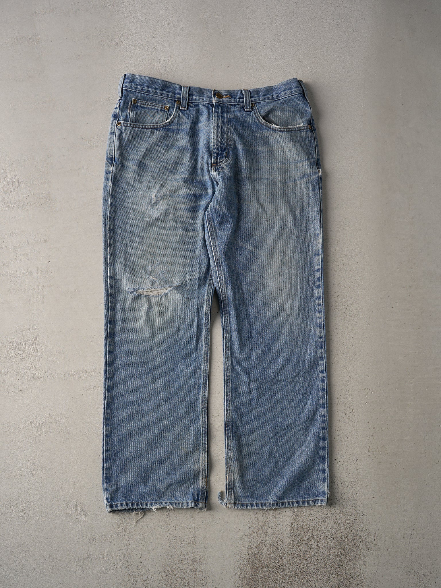 Vintage Light Wash Carhartt Loose Fit Jeans (35x30)
