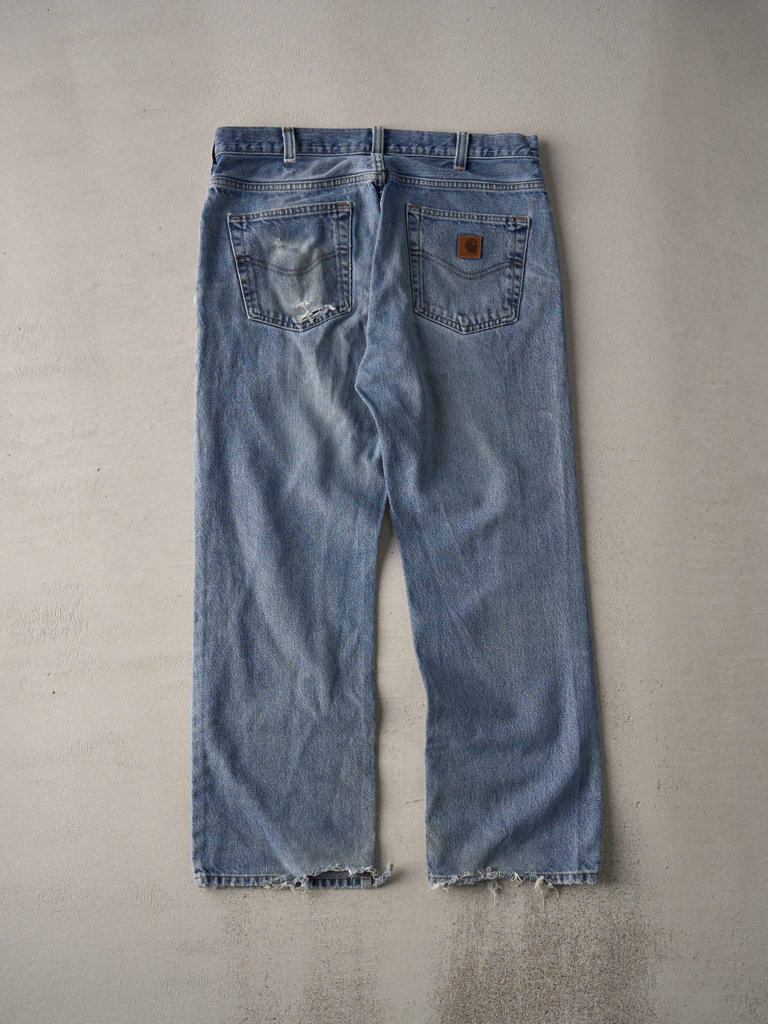 Vintage Light Wash Carhartt Loose Fit Jeans (35x30)