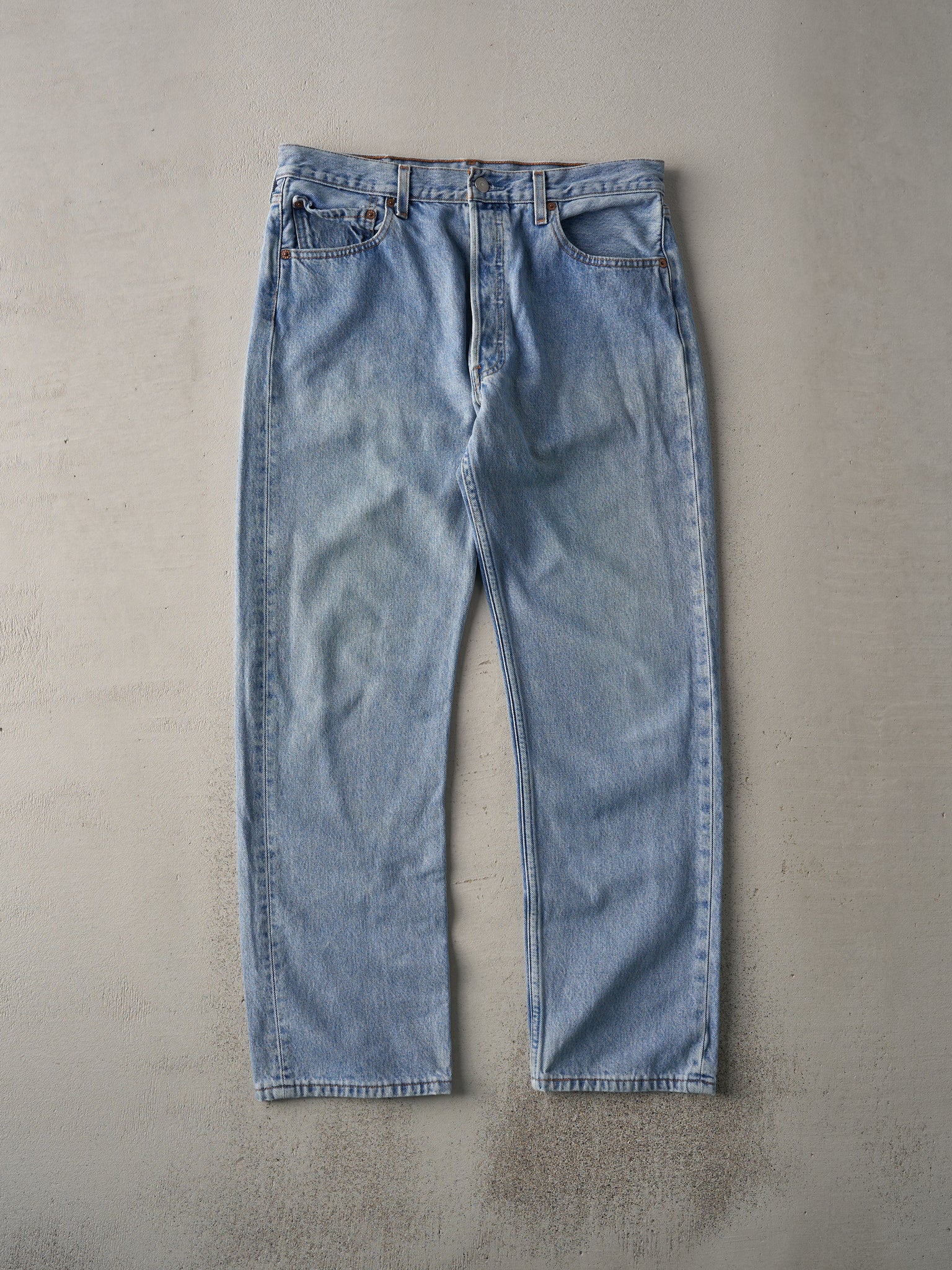 Vintage 90s Light Wash Levi's 501 Jeans (32x29)