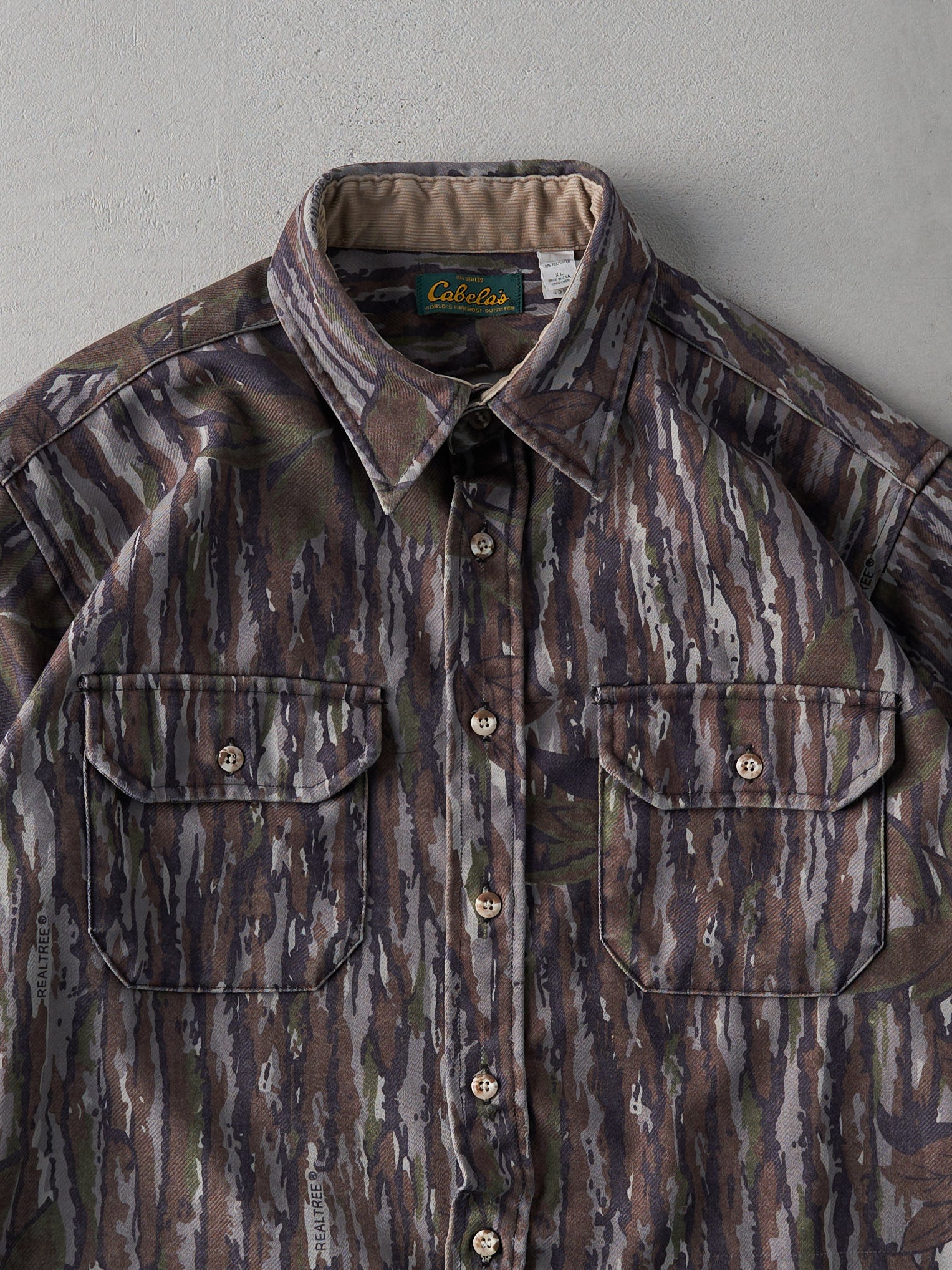 Vintage 90s Dark Green RealTree x Cabelas Button Up Shirt (XL)