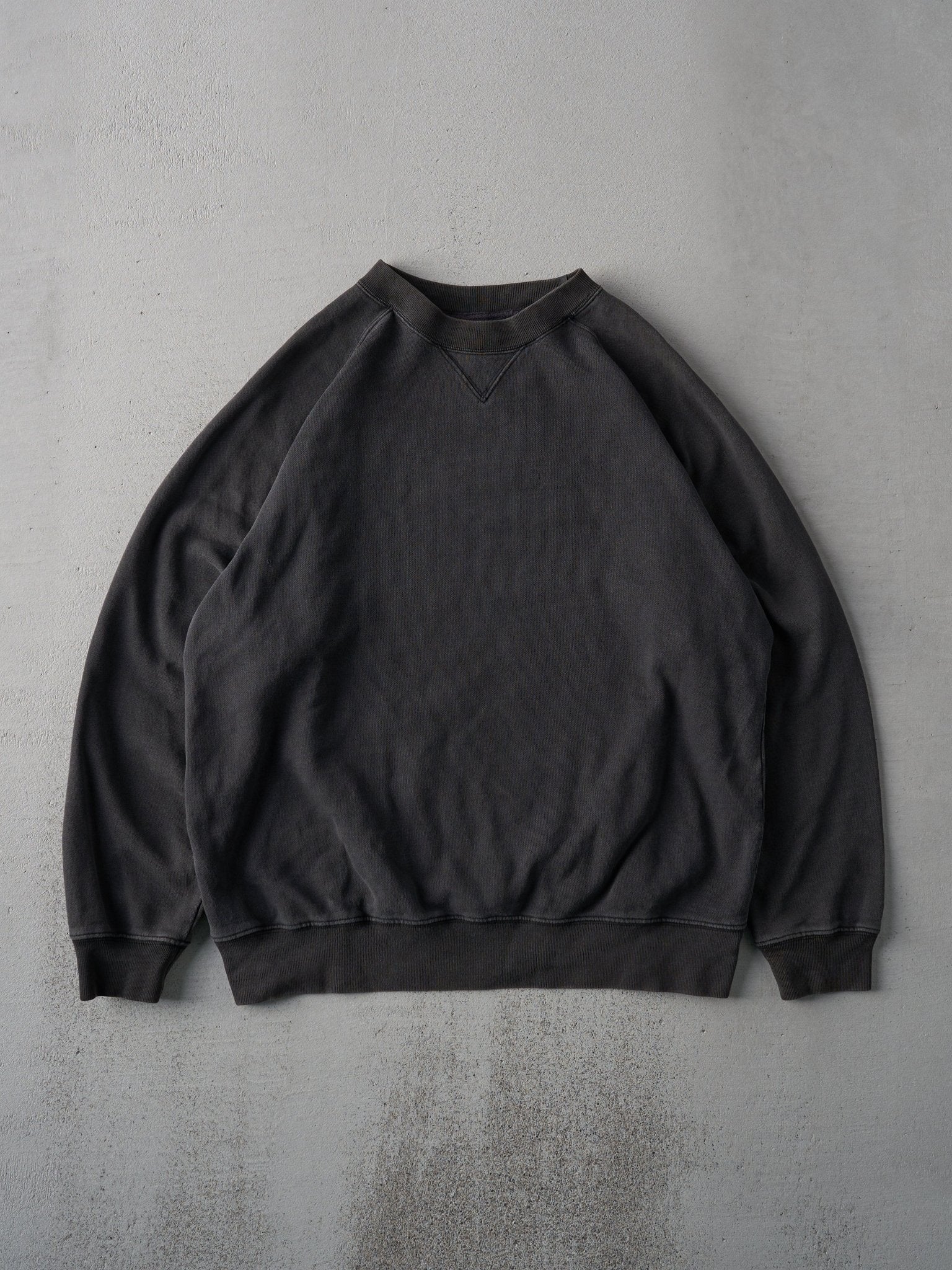 Vintage 90s RARE Faded Black Gap Blank Crewneck (L)