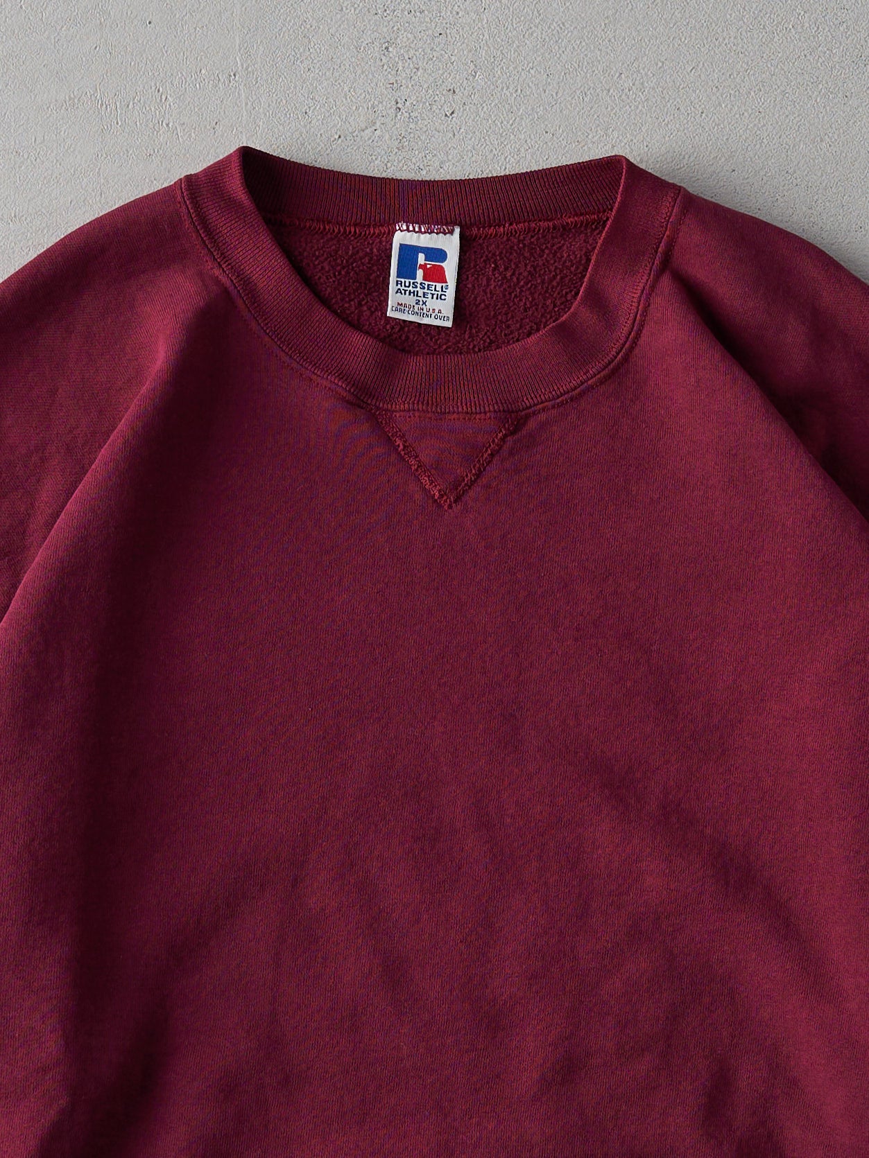 Vintage 90s Burgundy Russell Athletics Blank Crewneck (L)