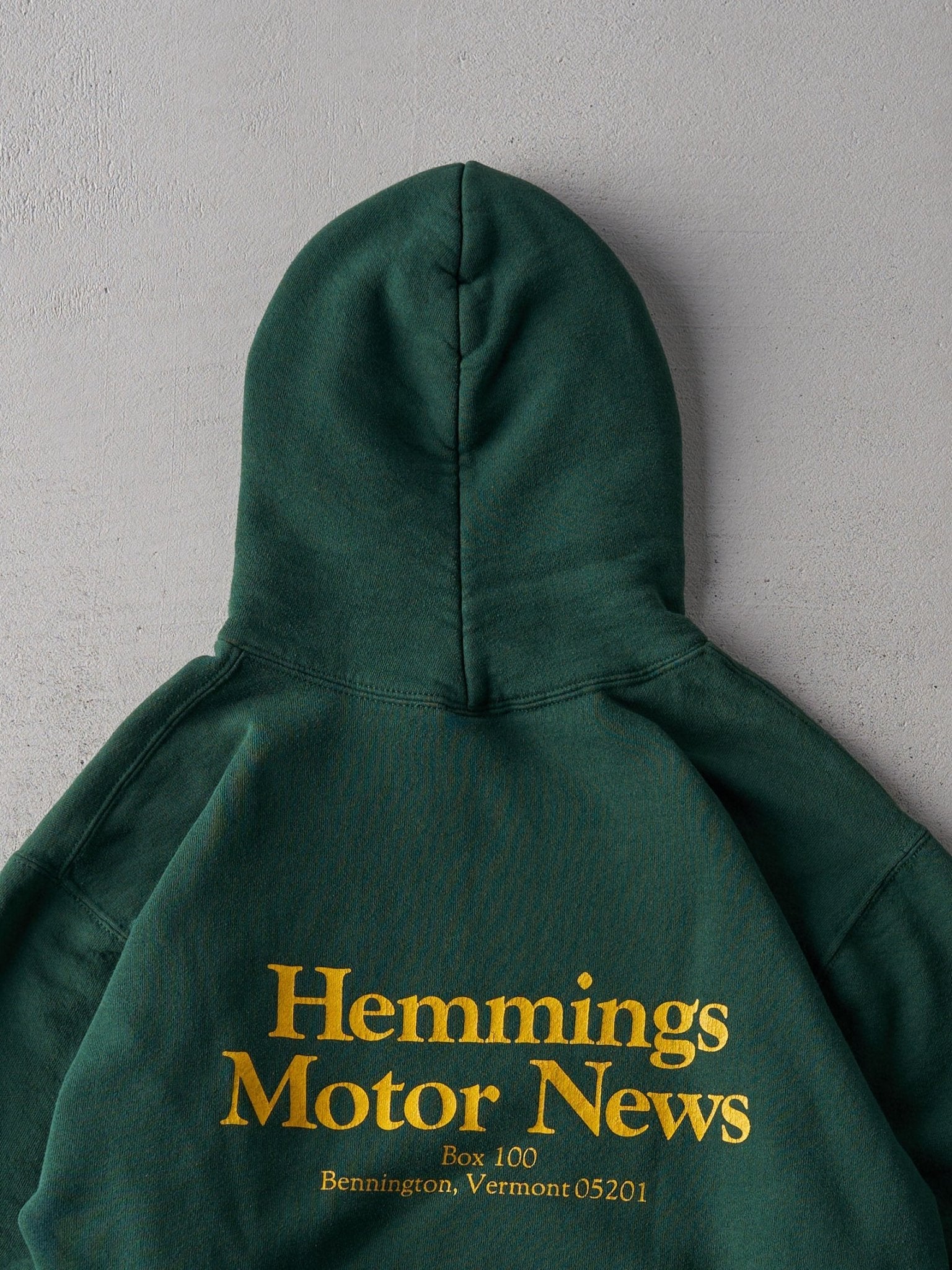 Vintage 90s Forest Green Hemmings Motor News Russell Athletics Hoodie (M)