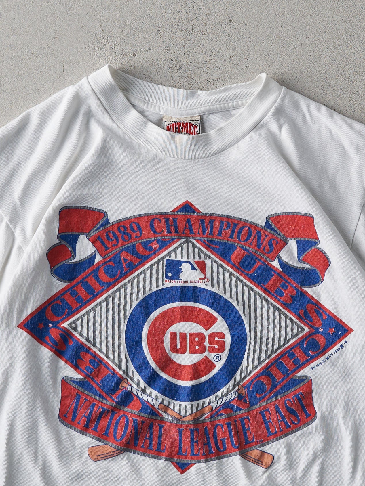 Vintage 89' White Chicago Cubs Champions Single Stitch Tee (S)