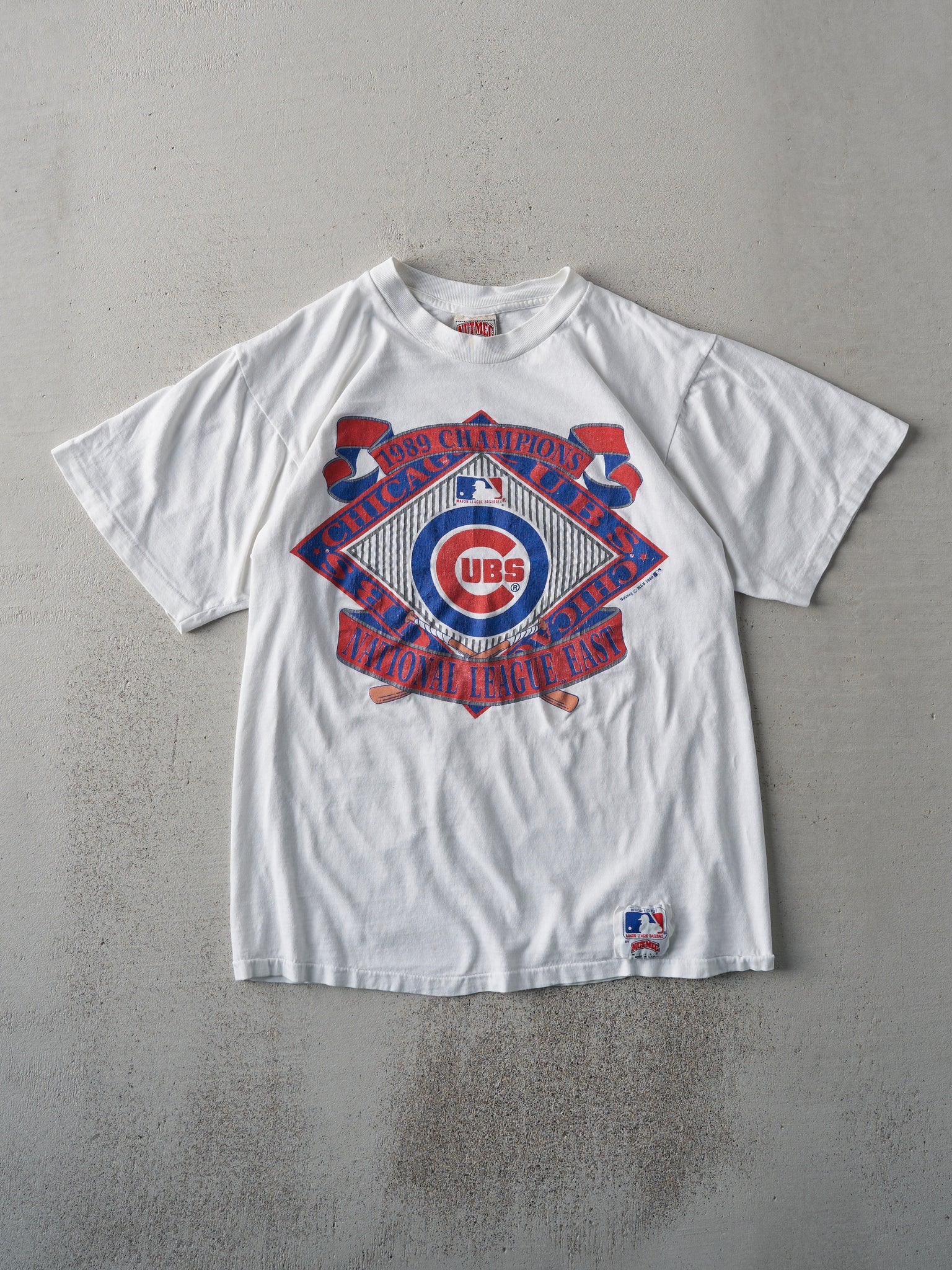 Vintage 89' White Chicago Cubs Champions Single Stitch Tee (S)