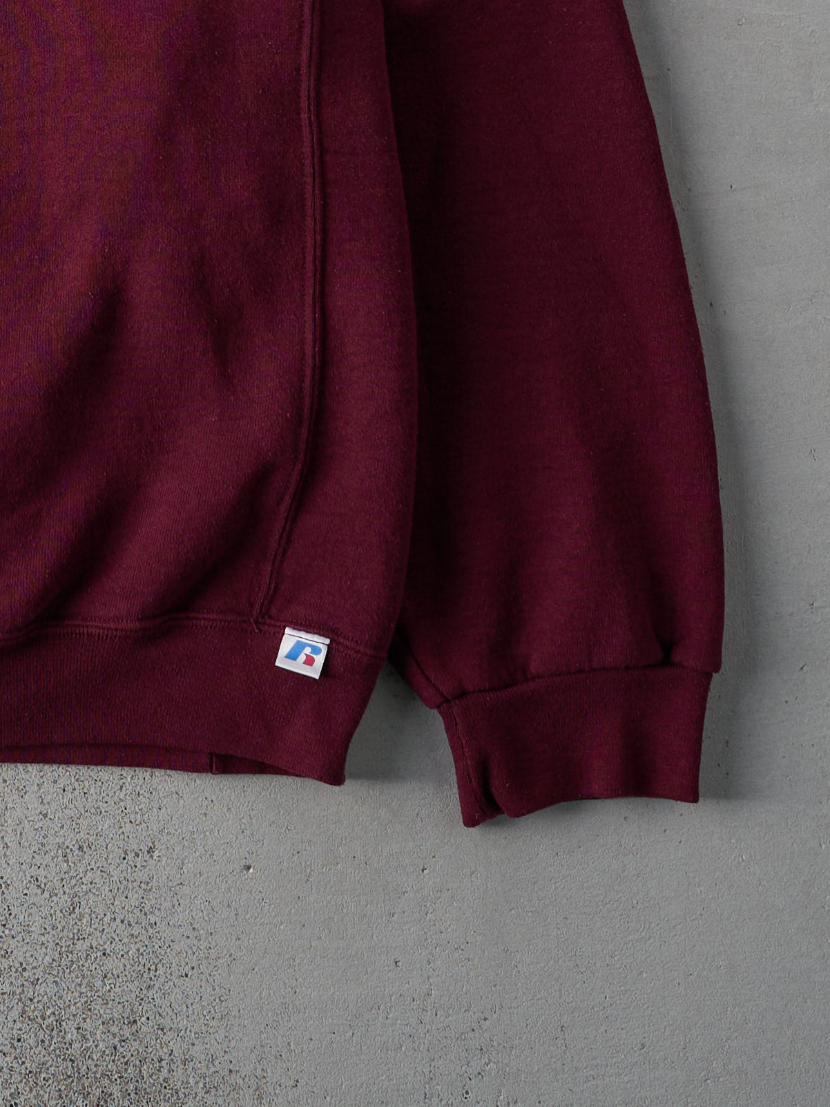 Vintage Y2K Burgundy Russell Athletics Boxy Blank Crewneck (XL)