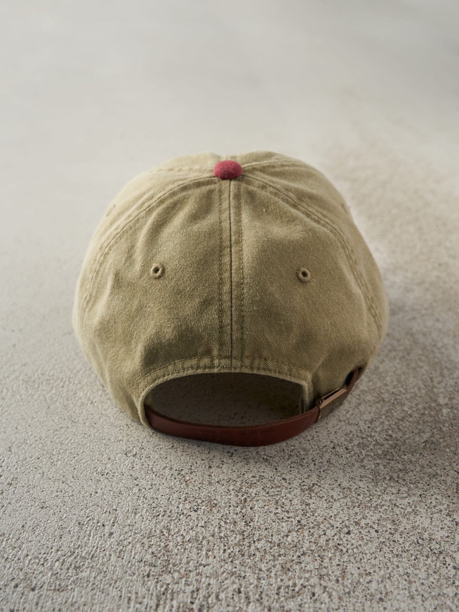 Vintage 90s Beige & Red Embroidered OS 20 Gear Leather Strapback