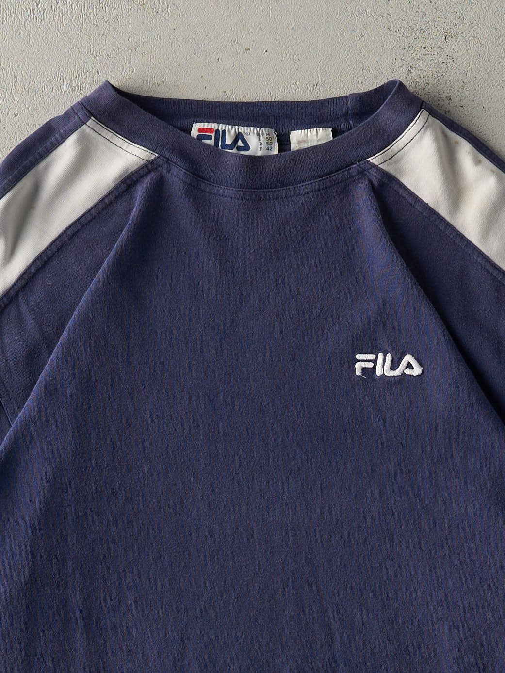 Vintage 90s Navy Blue Embroidered Fila Tee (M)