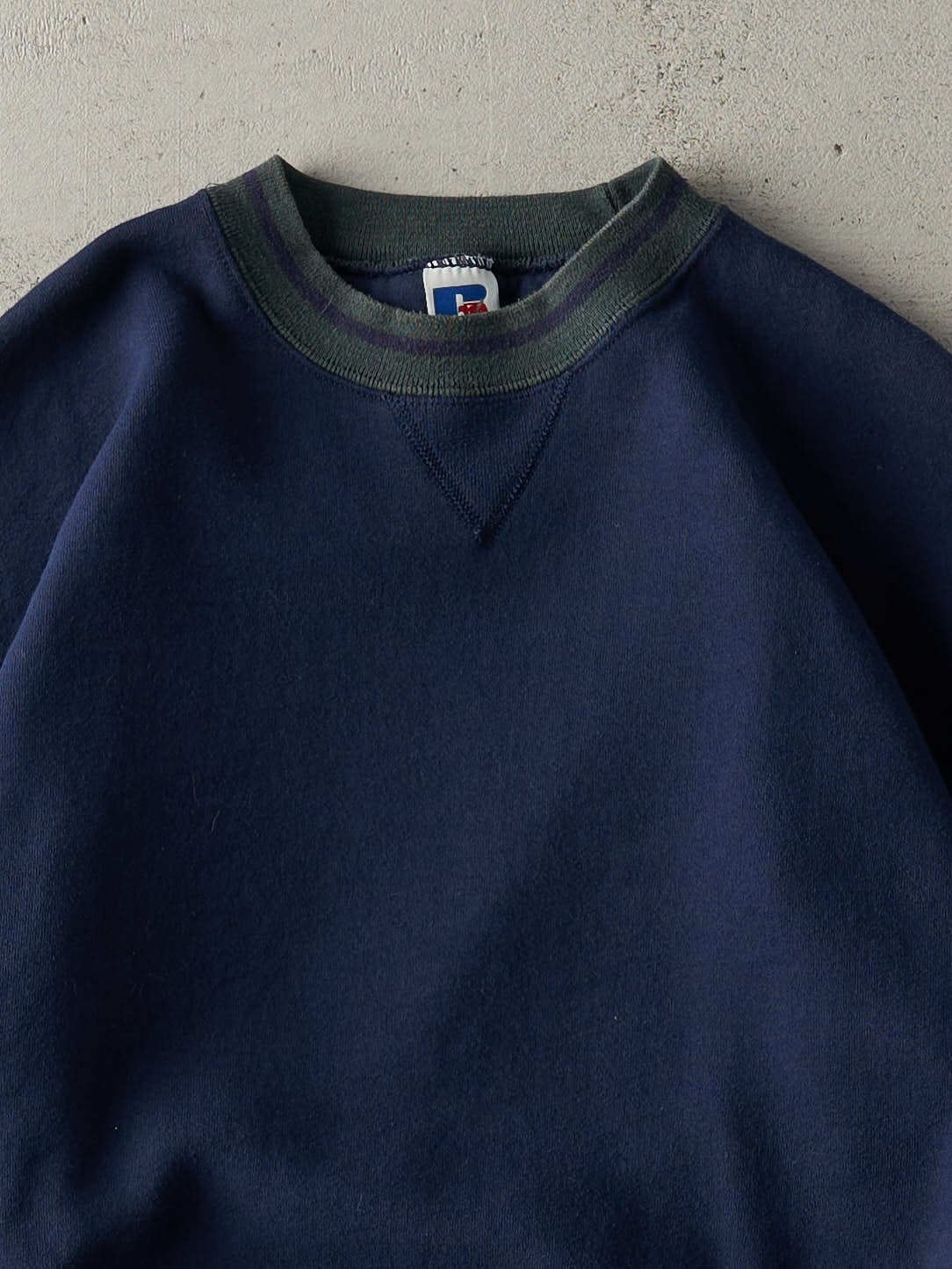 Vintage 90s Navy Blue & Green Russell Athletic Blank Crewneck (M)