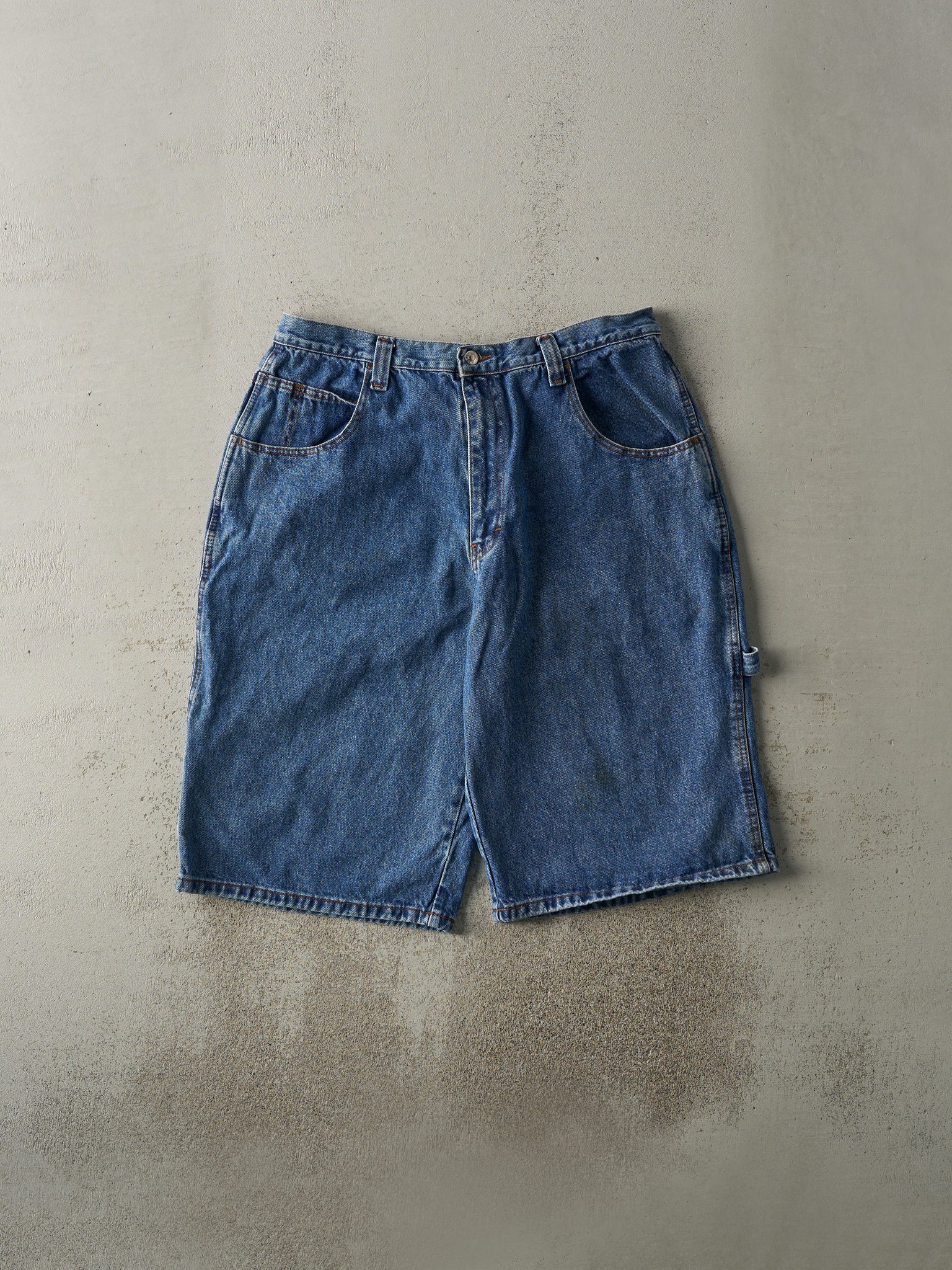 Vintage Y2K Mid Wash Tommy Hilfiger Carpenter Jean Shorts (35.5x 14.5)