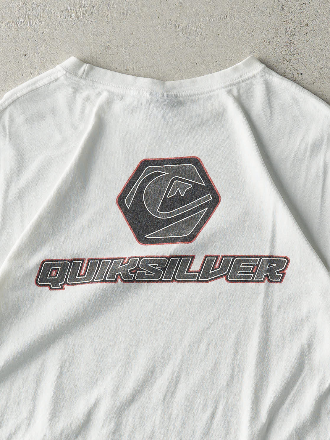 Vintage Y2K White Quiksilver Logo Tee (M)