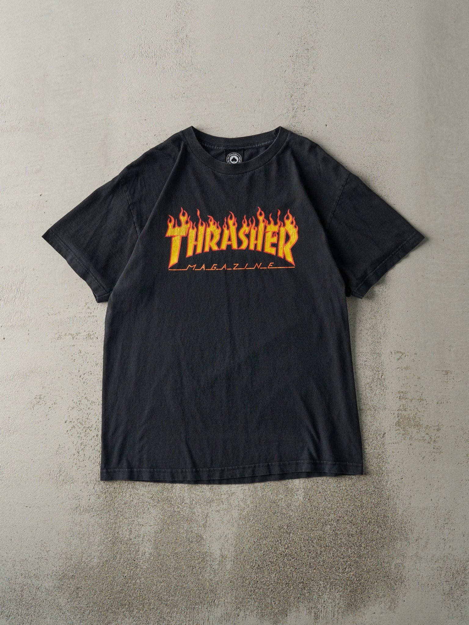 Vintage Y2K Black Thrasher Skateboard Magazine Tee (M)