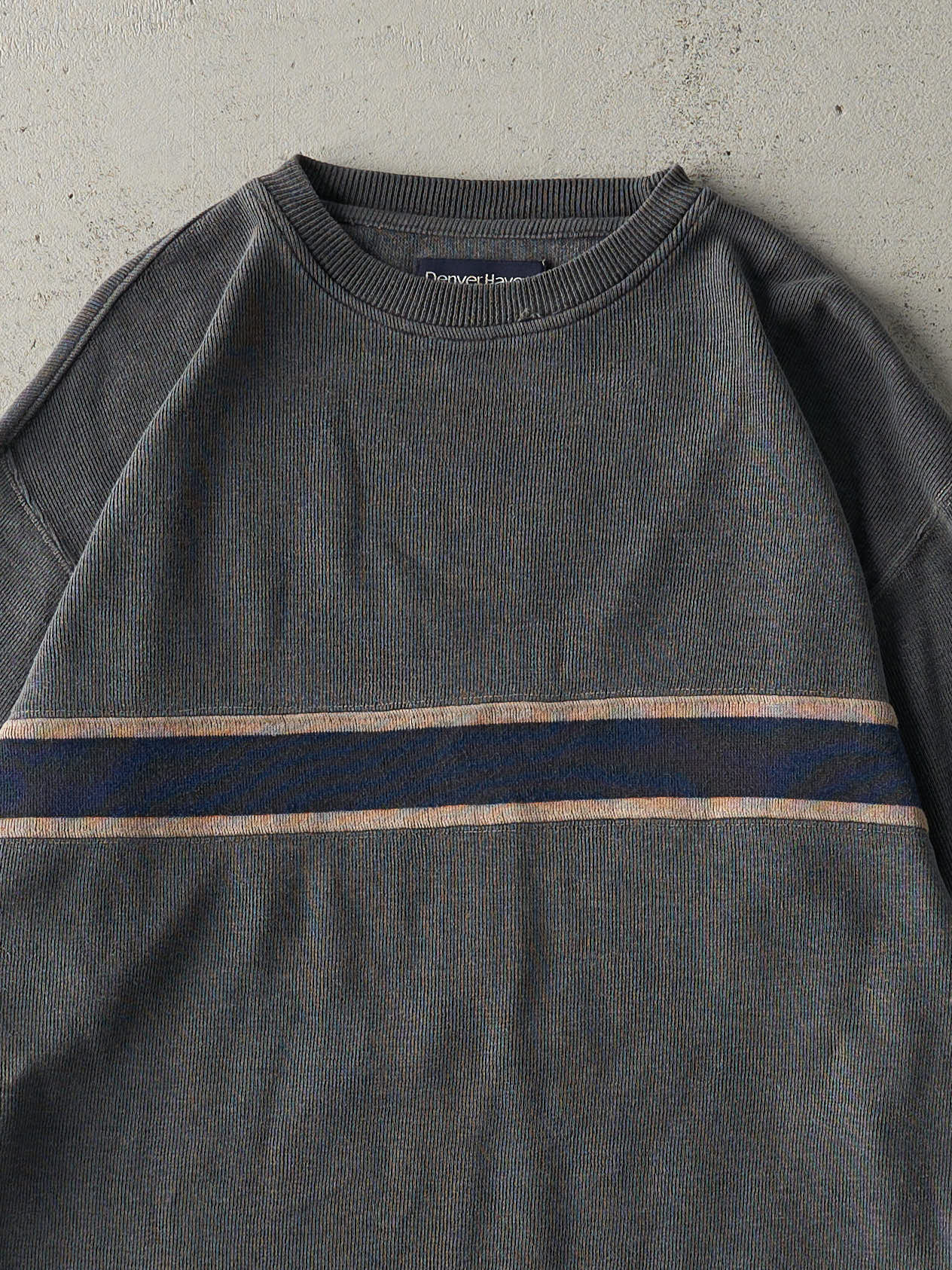 Vintage Y2K Grey & Blue Denver Hayes Striped Thermal Long Sleeve (M)