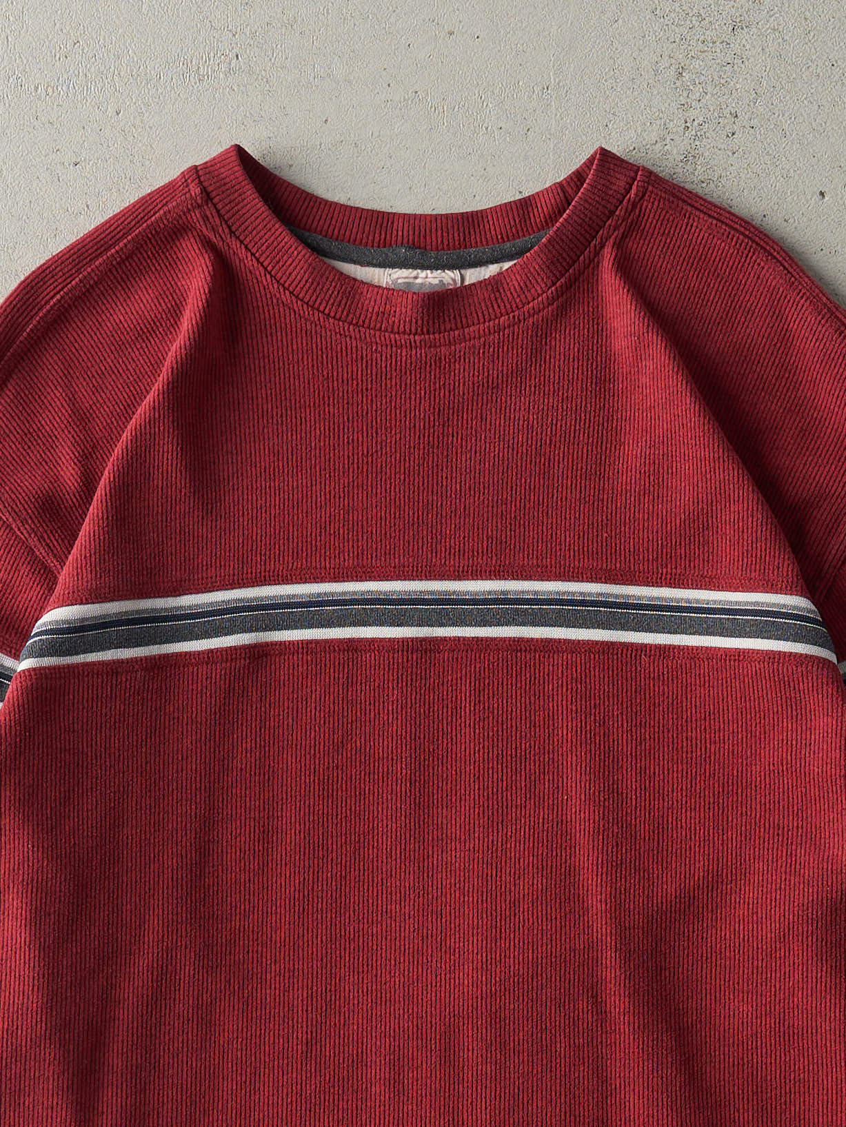 Vintage Y2K Red & Grey Striped Thermal Long Sleeve (L)