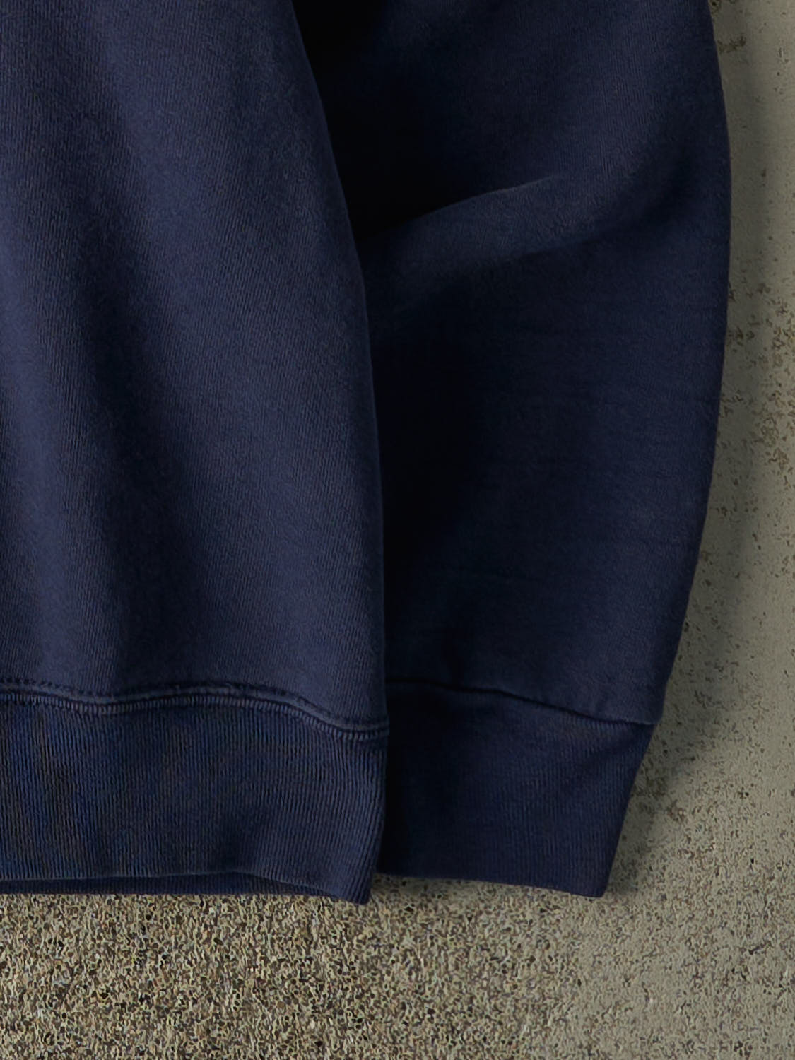 Vintage 90s Navy Blue America Embroidered Crewneck (M)