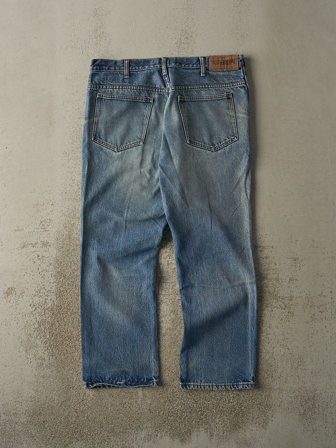 Vintage Y2K Mid Wash Dakota Jeans (37x28)