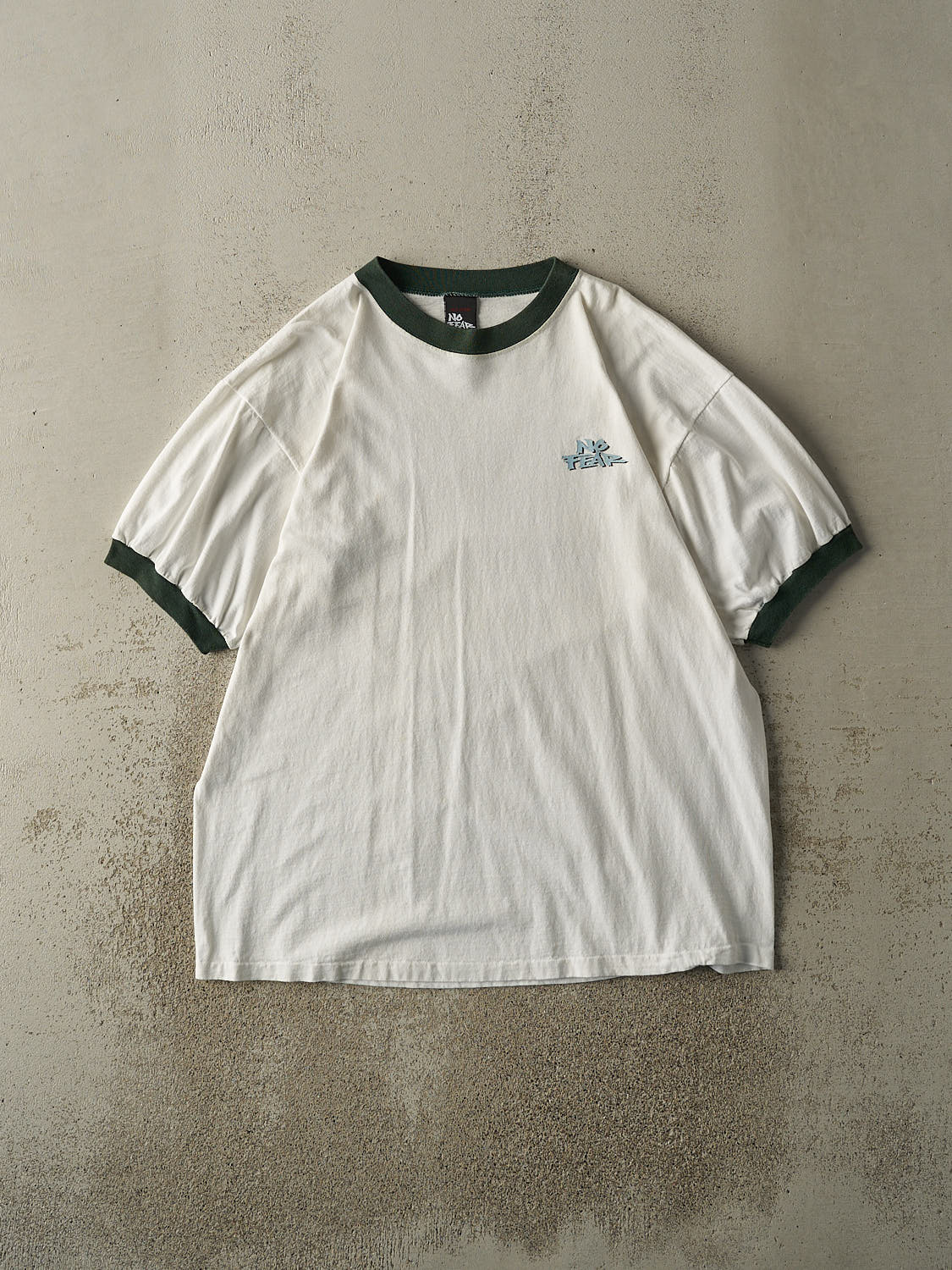 Vintage Y2K White & Green No Fear "I Come Here To Win" Slogan Ringer Tee (XL)