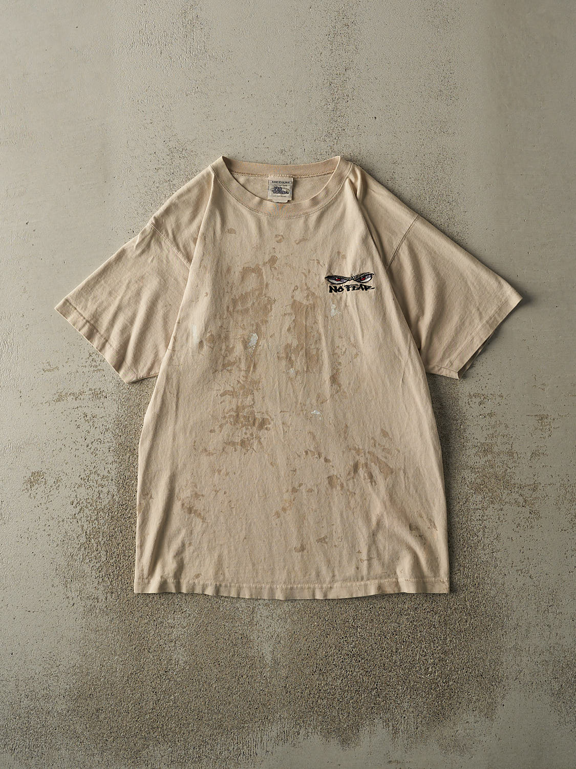Vintage Y2K Beige No Fear Embroidered Tee (M/L)