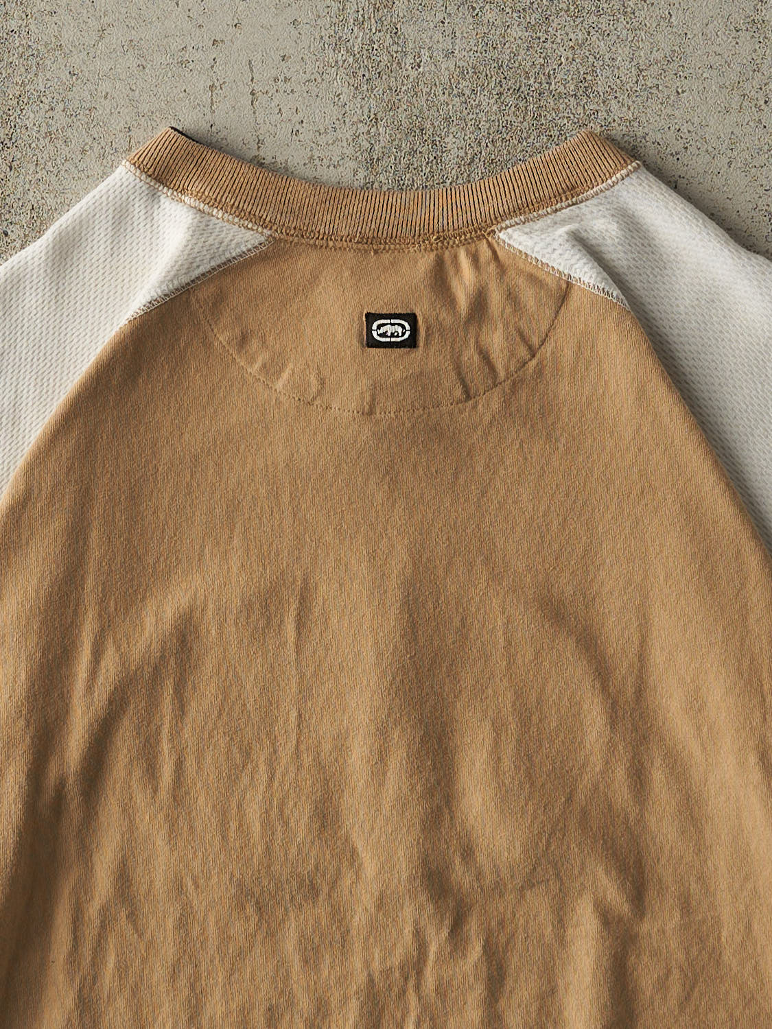 Vintage Y2K Beige & White Ecko Embroidered Tee (XXL)