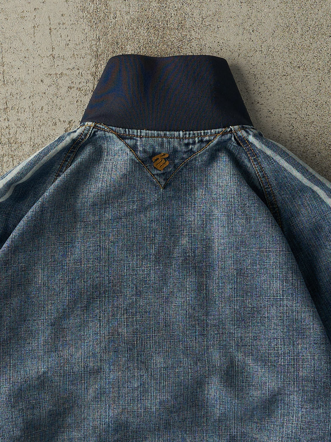 Vintage Y2K Mid Wash Rocawear Zip Up Denim Bomber Jacket (XL/XXL)