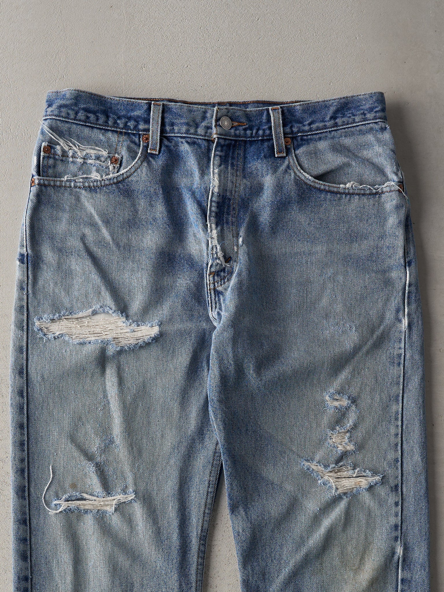 Vintage 90s Mid Wash Distressed Levi's 505 Jeans (34x29)