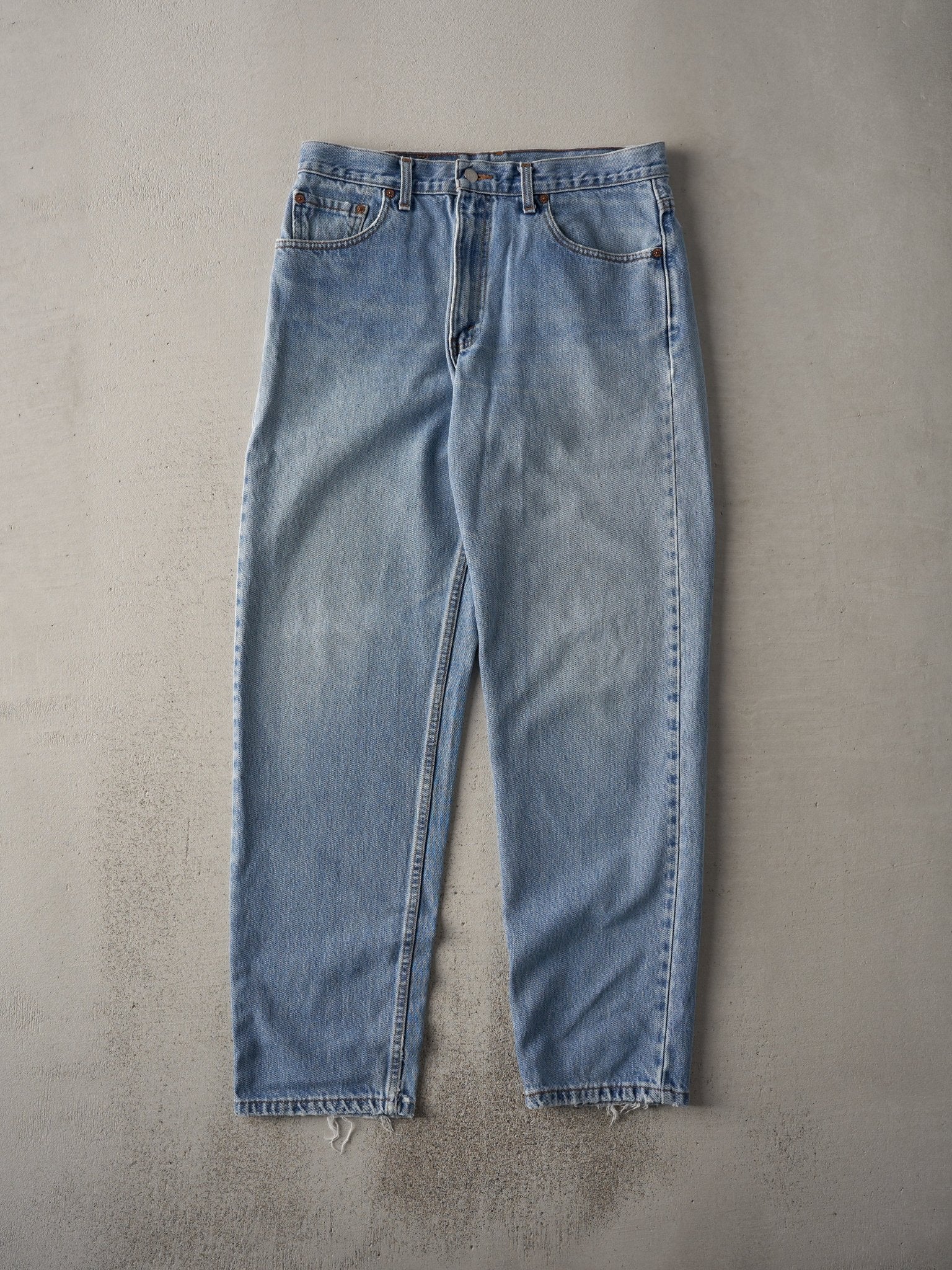 Vintage 90s Light Wash Levi's 550 Jeans (33x30.5)