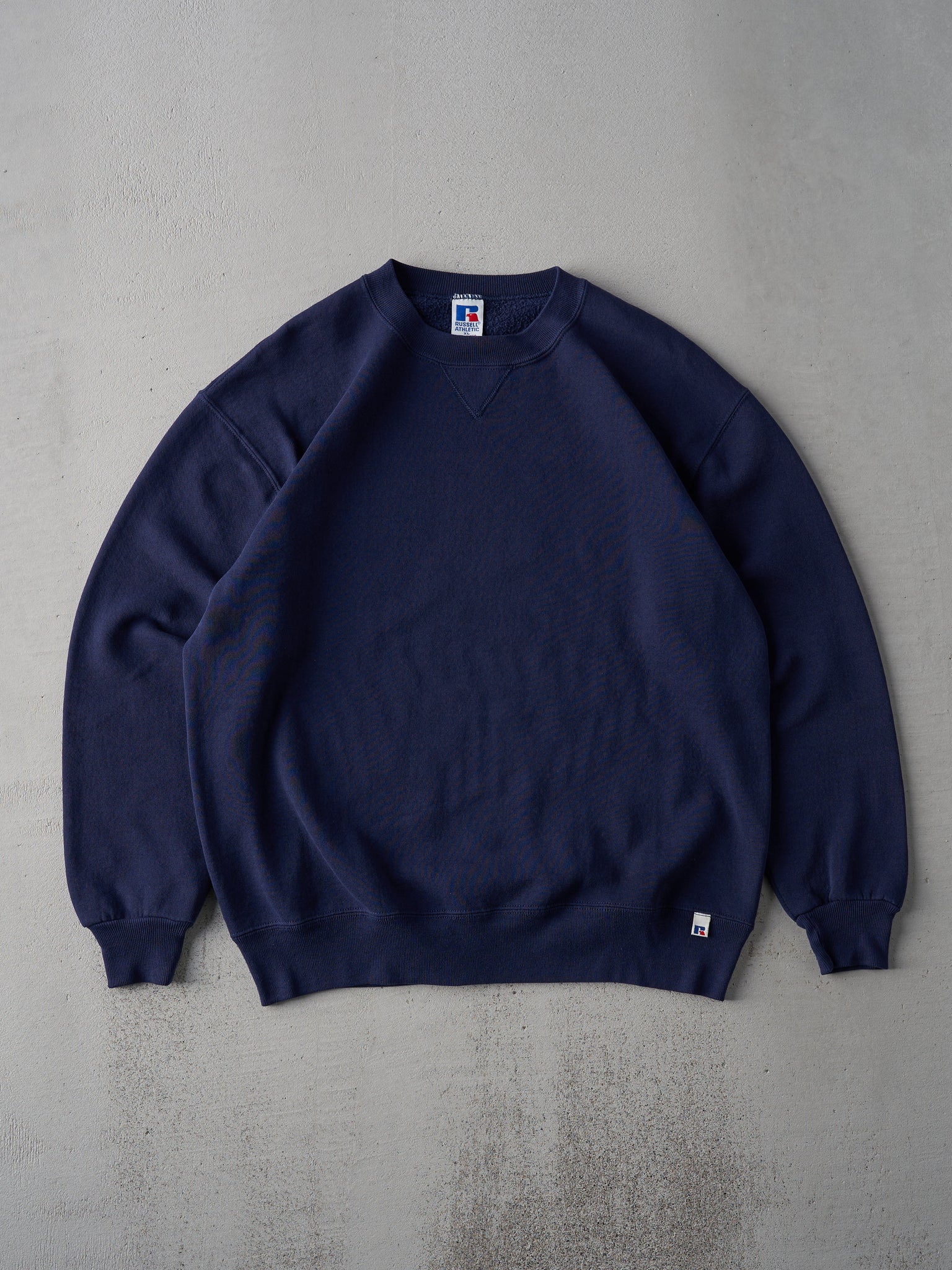 Vintage 90s Navy Russell Athletics Blank Crewneck (M/L)