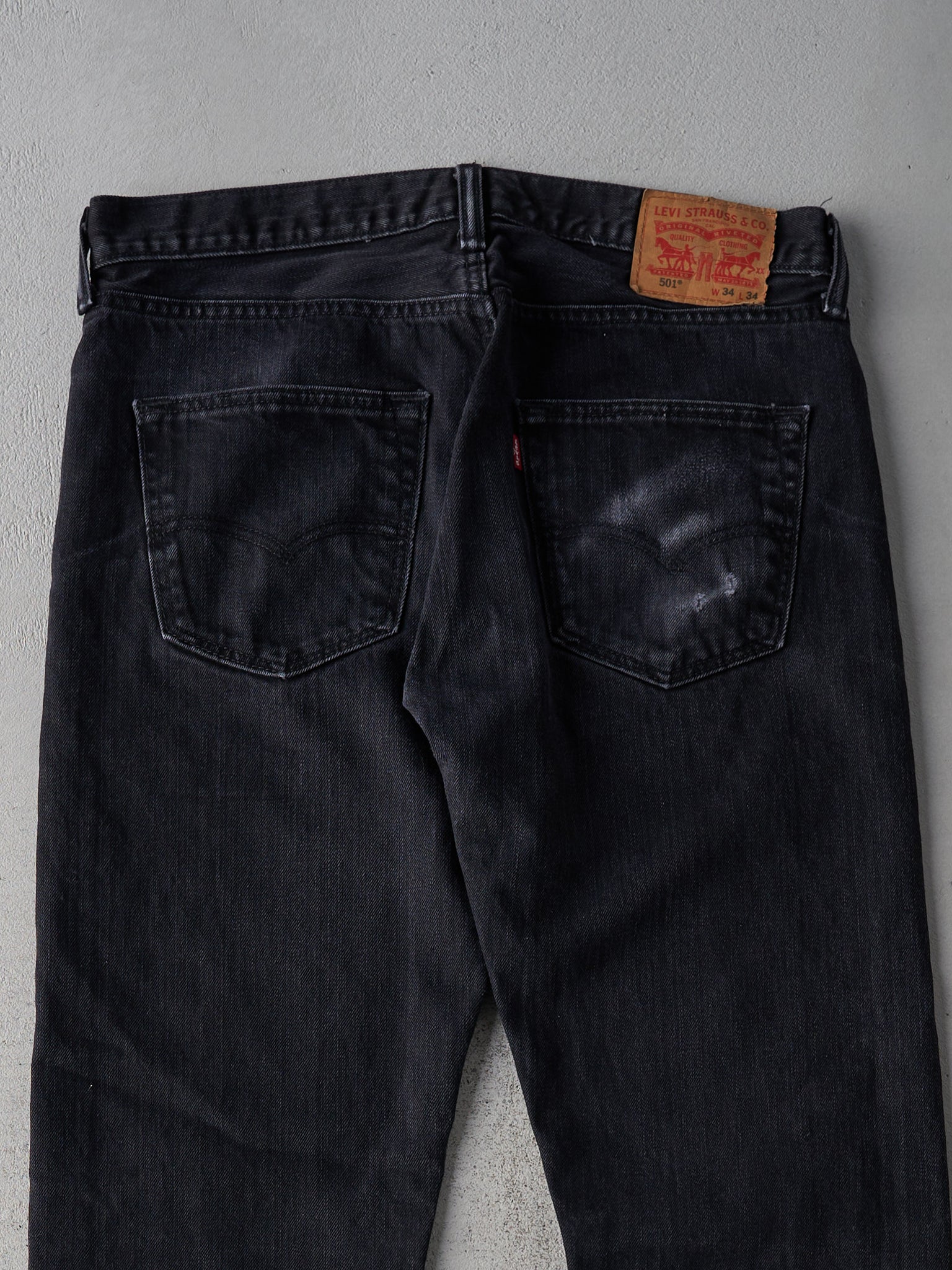 Vintage Y2K Black Levi's 501s Pants (33x32)