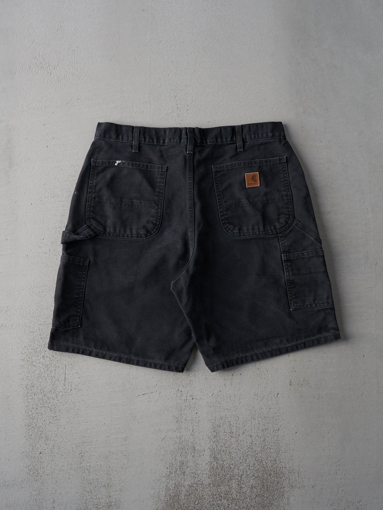 Vintage Y2K Black Carhartt Carpenter Shorts (36x8.5)