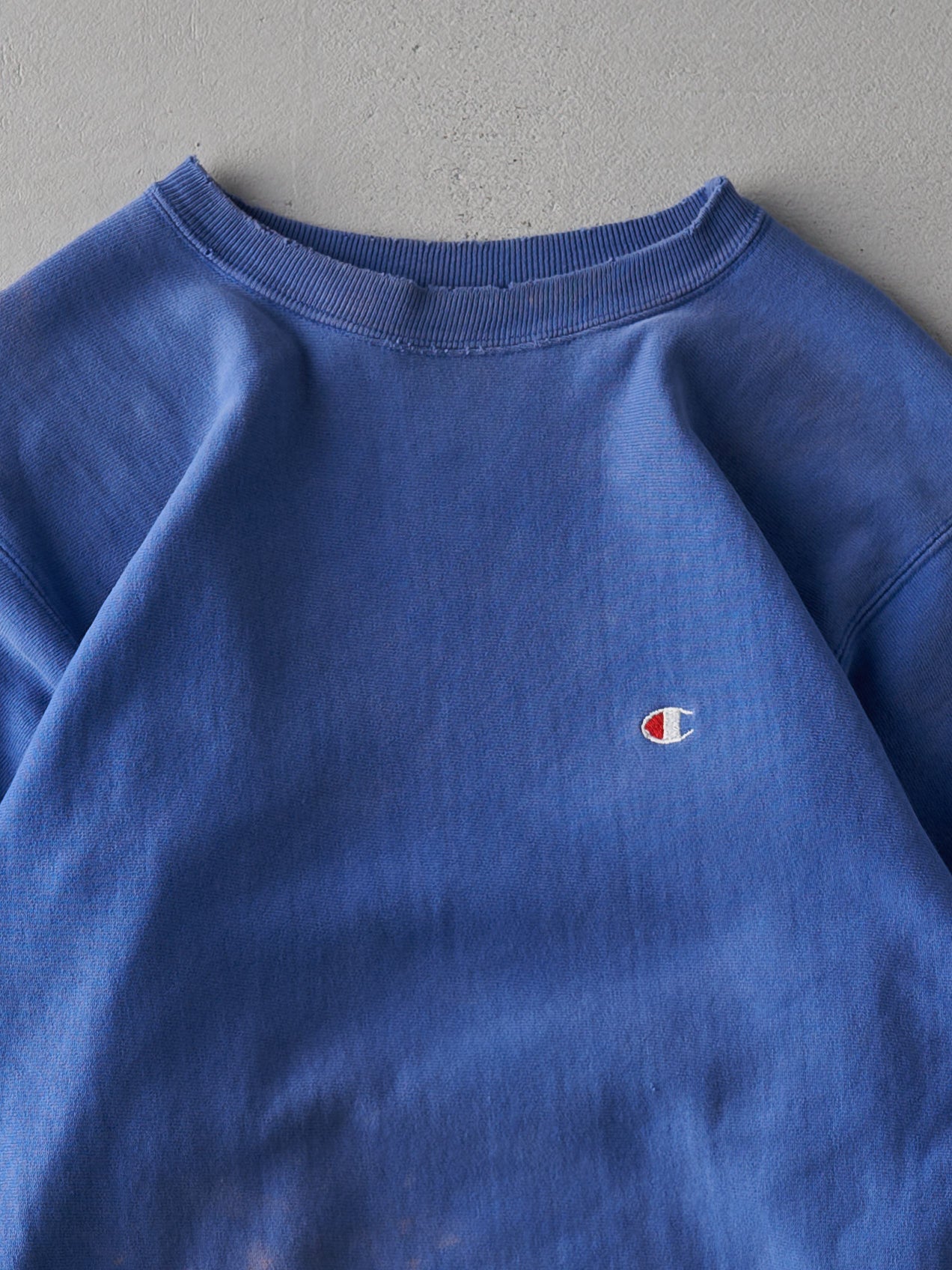 Vintage 90s Faded Blue Champion Blank Reverse Weave Crewneck (M)