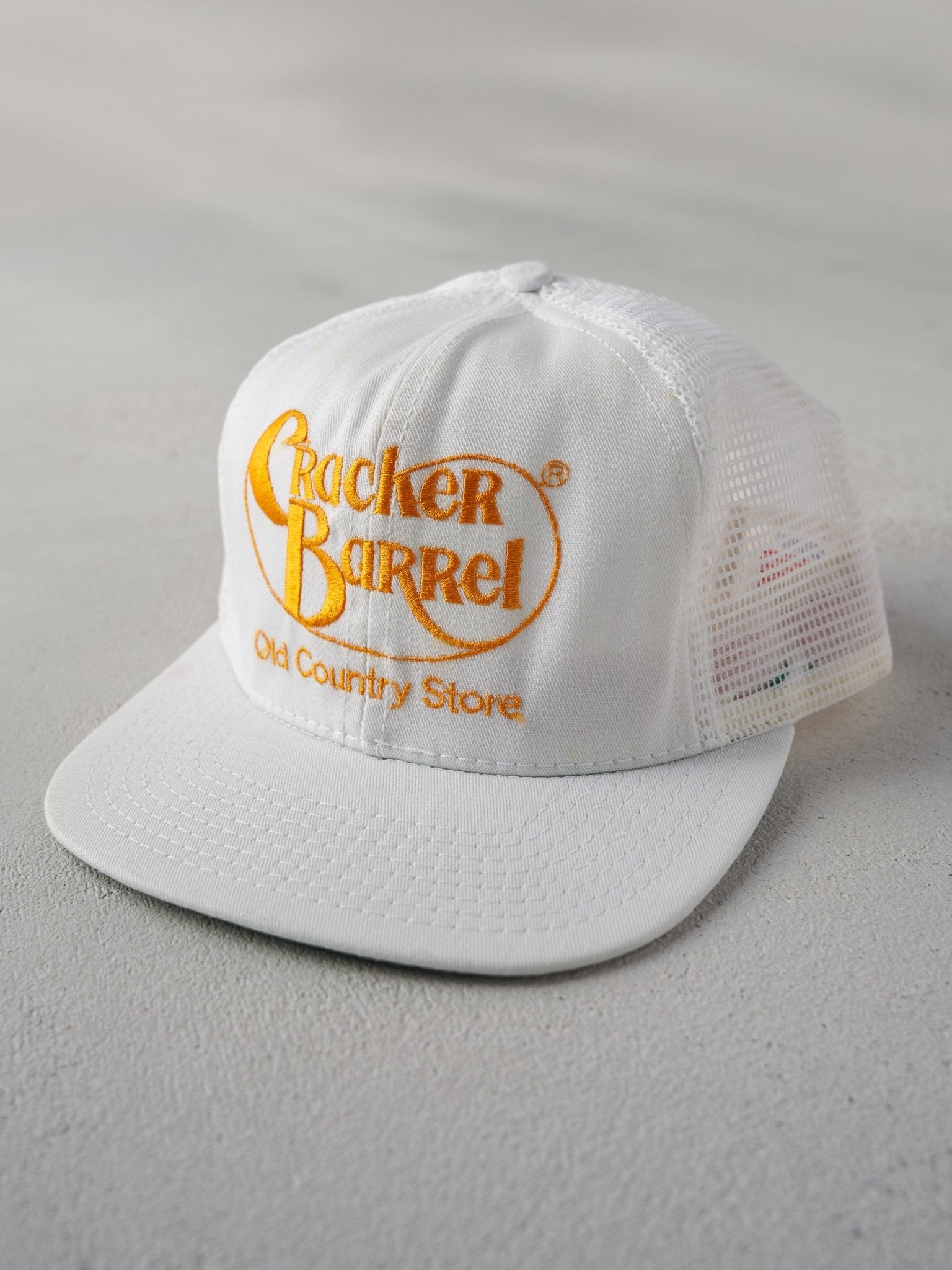 Vintage 90s White Cracker Barrel Snapback Trucker Hat