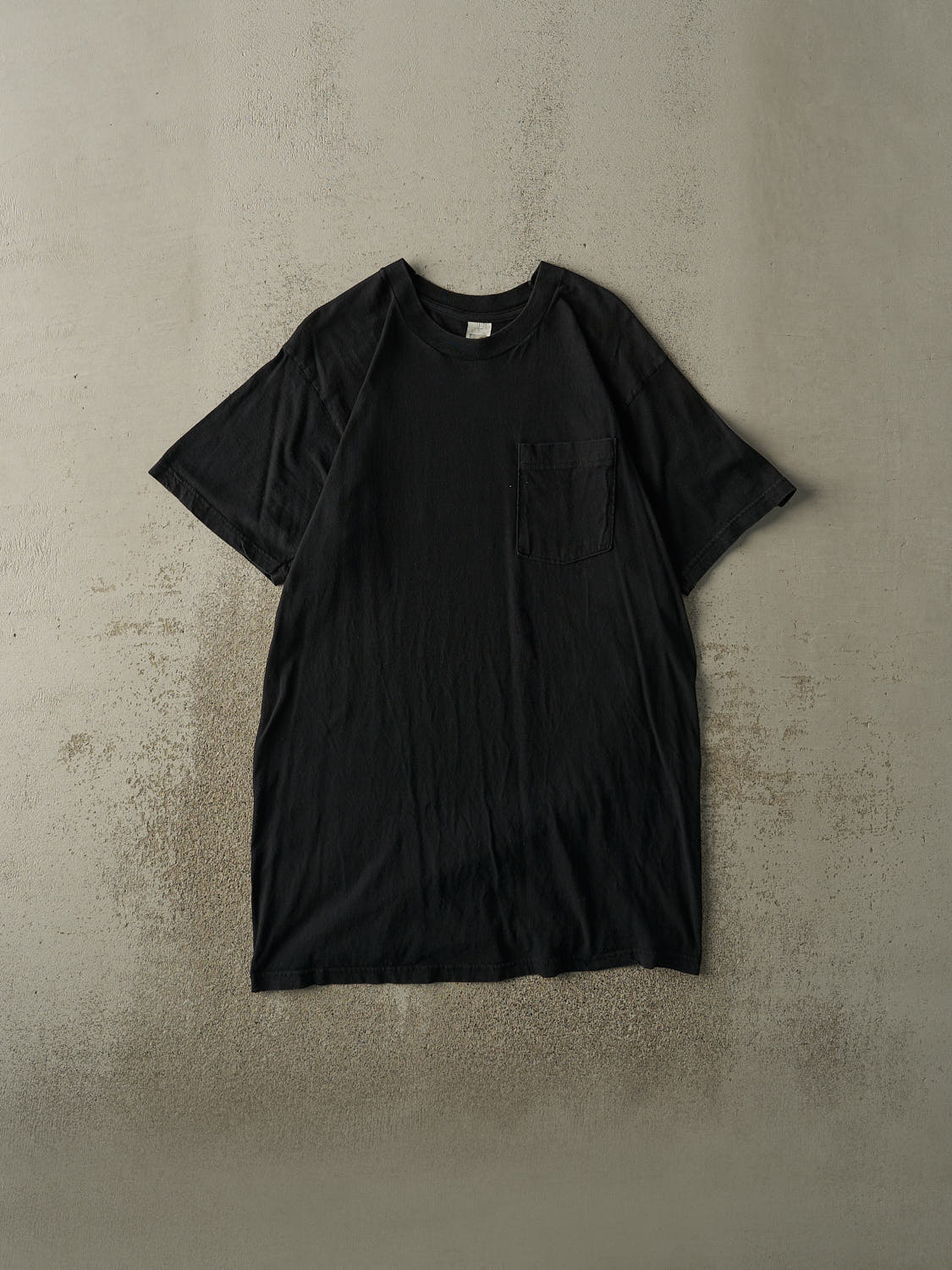 Vintage 80s Black Blank Long Pocket Tee (M/L)