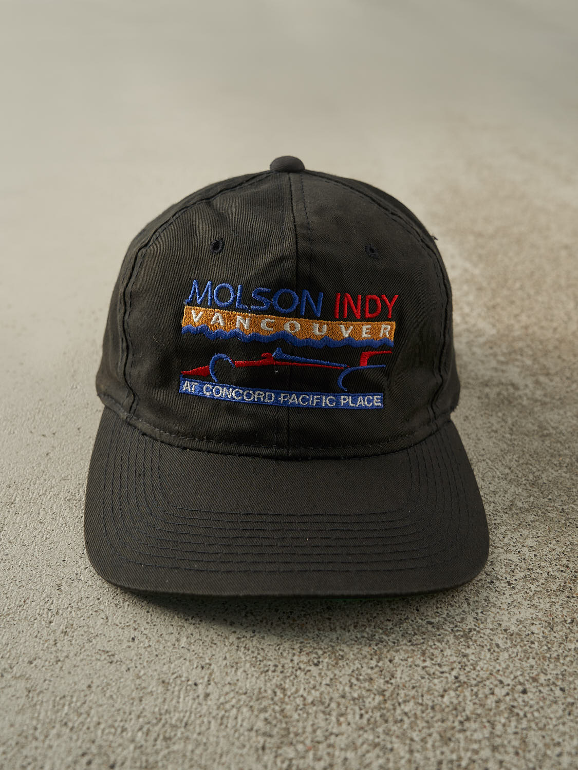 Vintage 90s Black Molson Indy Vancouver Embroidered Strapback