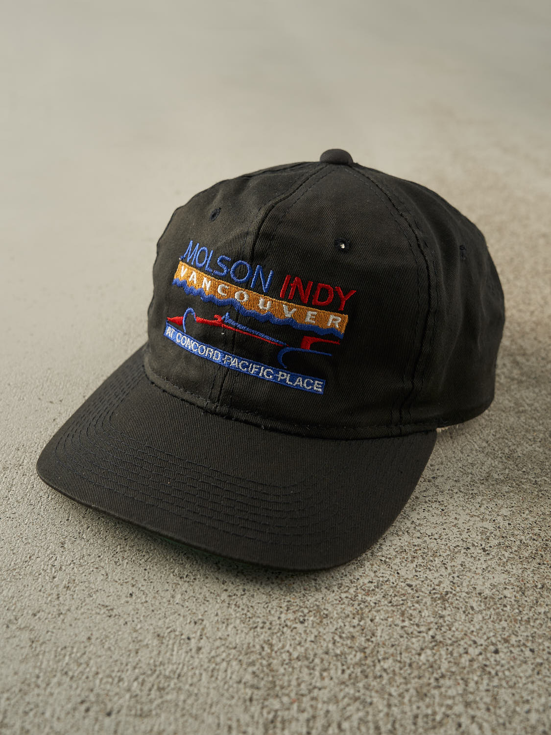 Vintage 90s Black Molson Indy Vancouver Embroidered Strapback