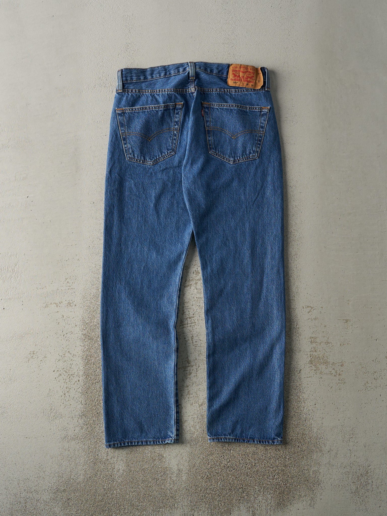 Vintage Y2K Dark Wash Levi's 501 Jeans (33x29)