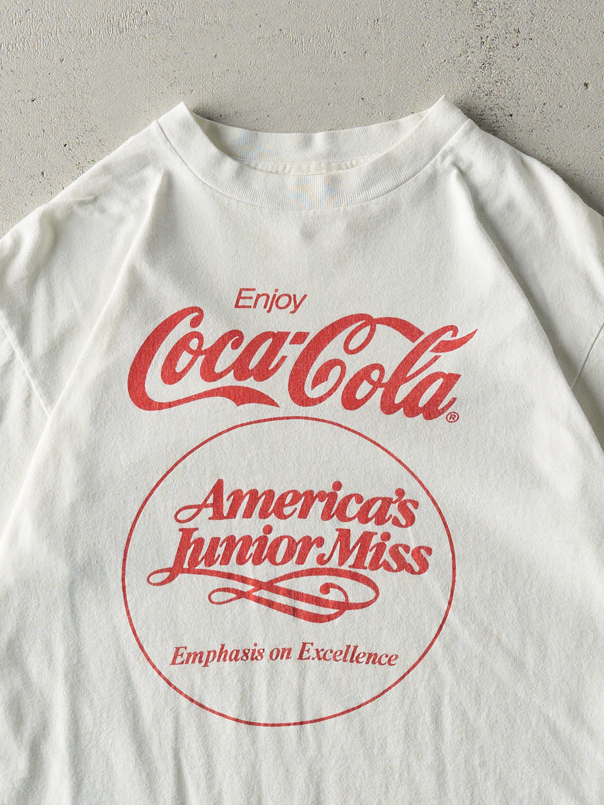 Vintage 90s White Coca Cola Single Stitch Tee (M)