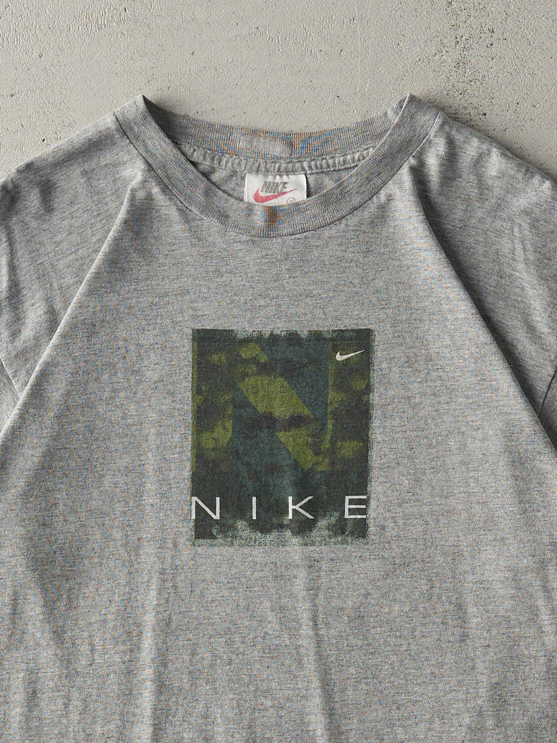 Vintage 90s Grey Nike Tee (M)