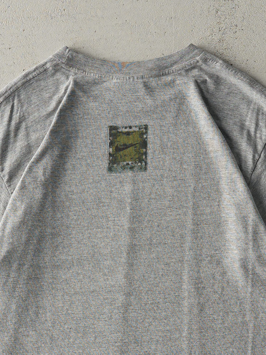 Vintage 90s Grey Nike Tee (M)