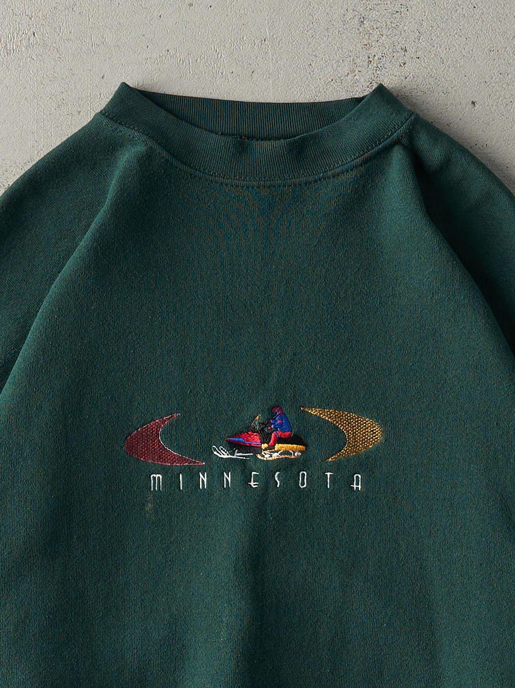 Vintage 90s Green Embroidered Minnesota Crewneck (L)