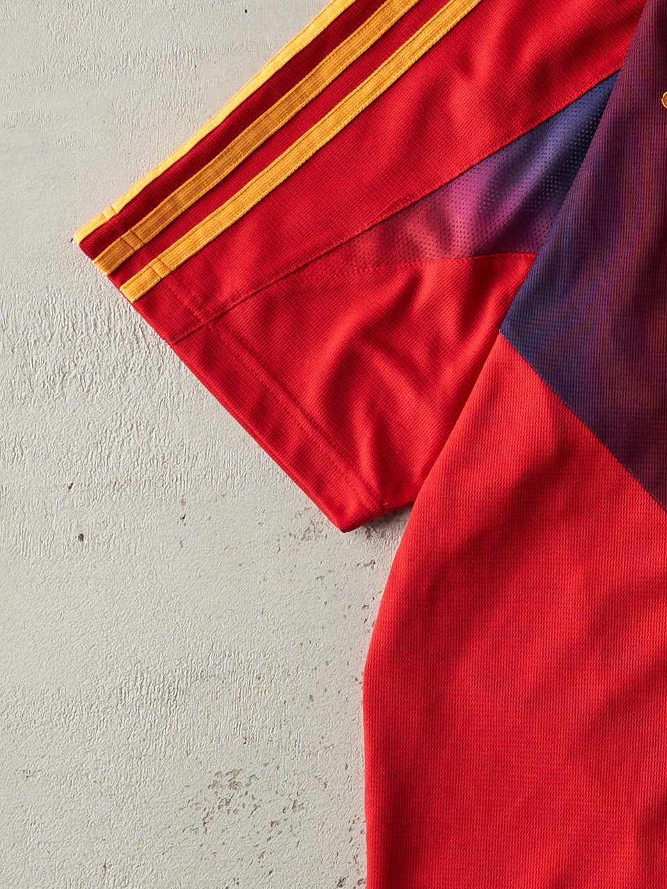 Vintage Y2K Red Spain Adidas Soccer Jersey (L)