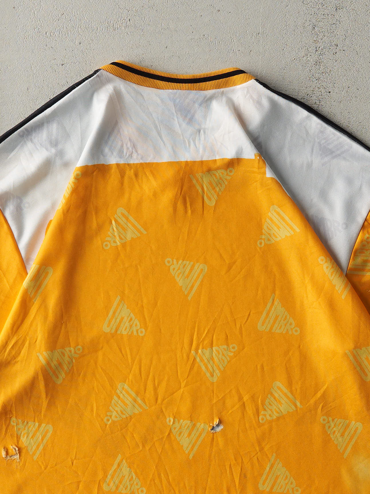 Vintage 90s Yellow Umbro Soccer Jersey (L)