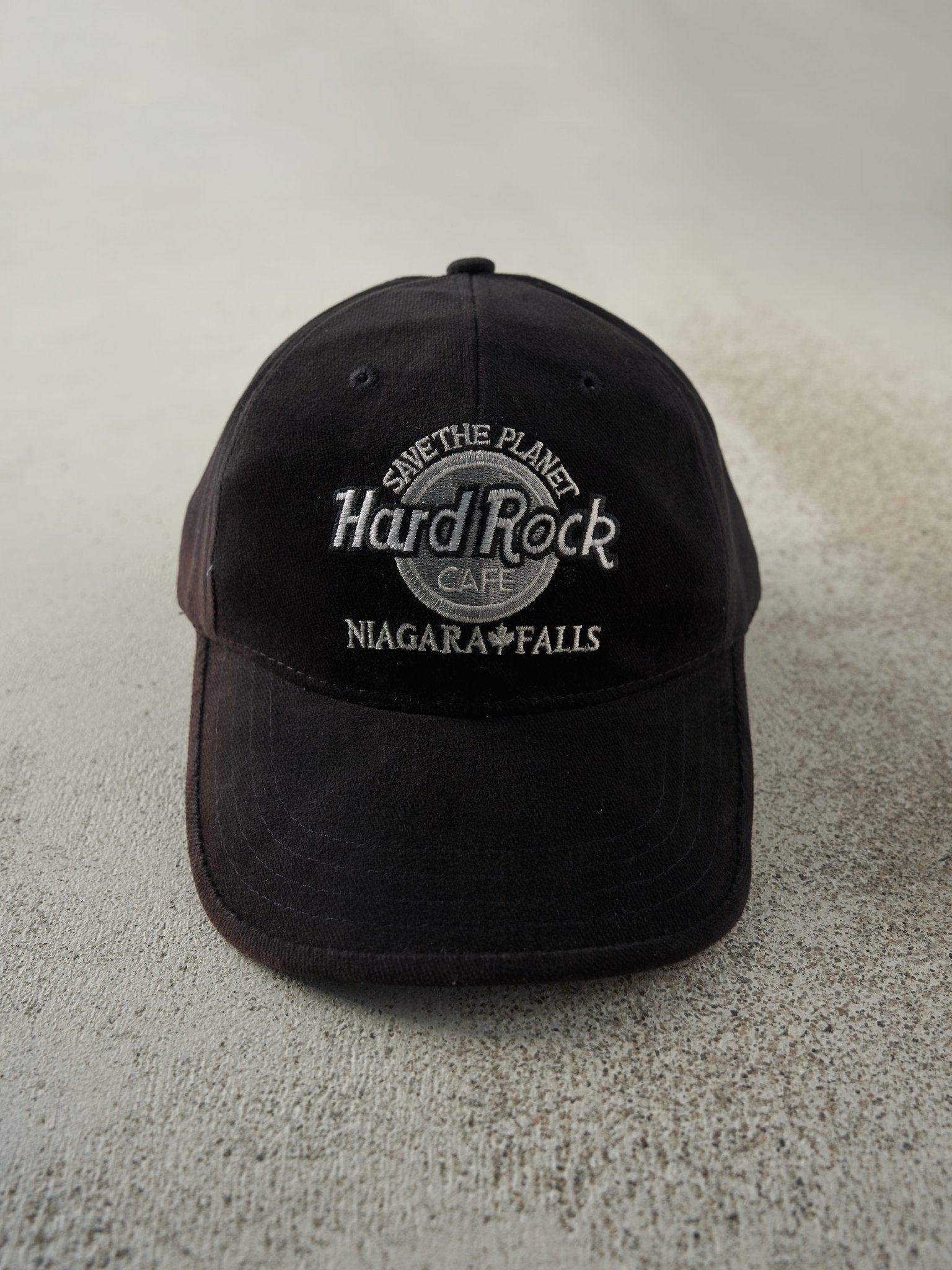 Vintage Y2K Black Embroidered Niagara Falls Hard Rock Cafe Strapback Hat
