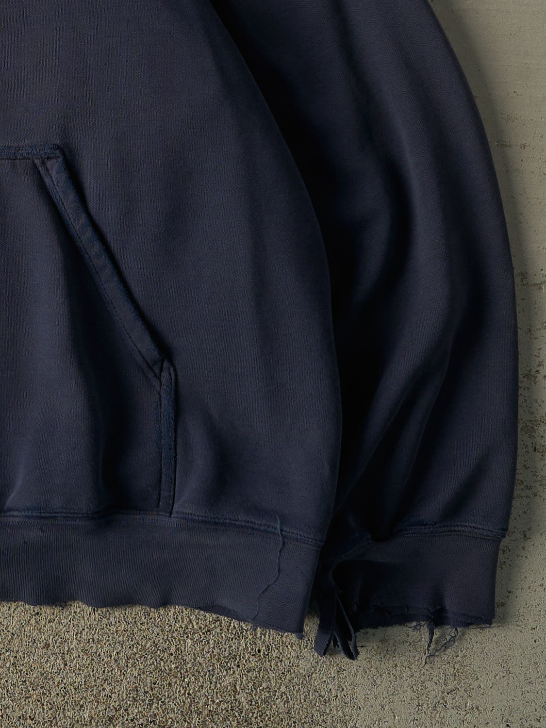 Vintage Y2K Navy Blue Nike Embroidered Logo Hoodie (XL/XXL)